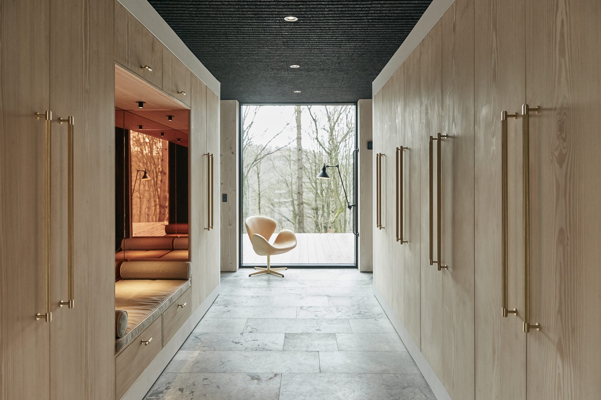 INTO THE WOODS - AN ARCHITECT’S HOME FULL OF NORDIC FLAVOUR