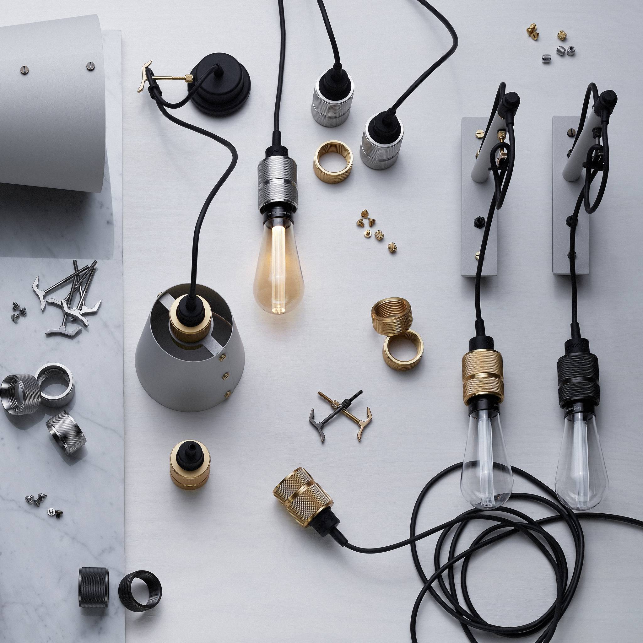 HOOKED WALL / CROSS / SMALL / STONE