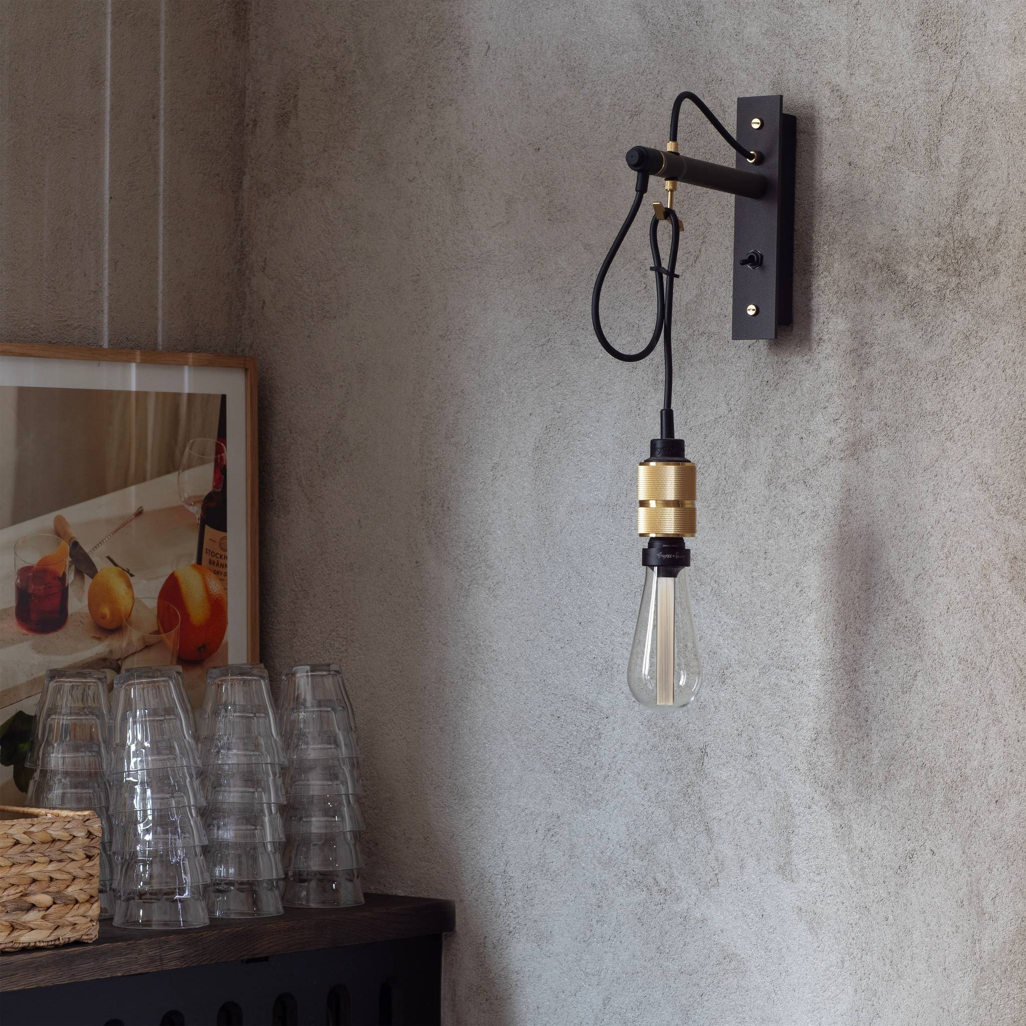 HOOKED WALL / CROSS / NUDE / GRAPHITE