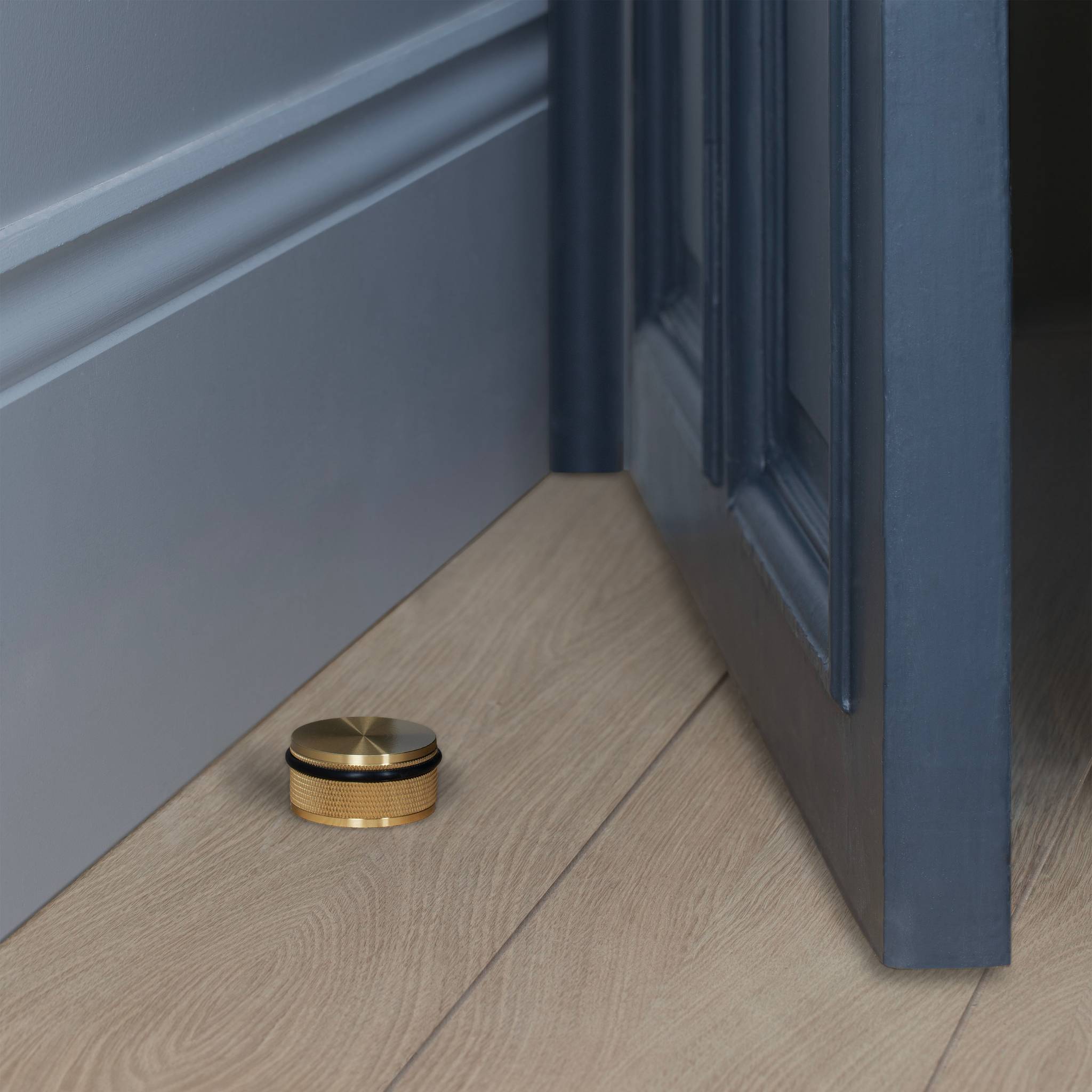 DOOR STOP / FLOOR / CROSS