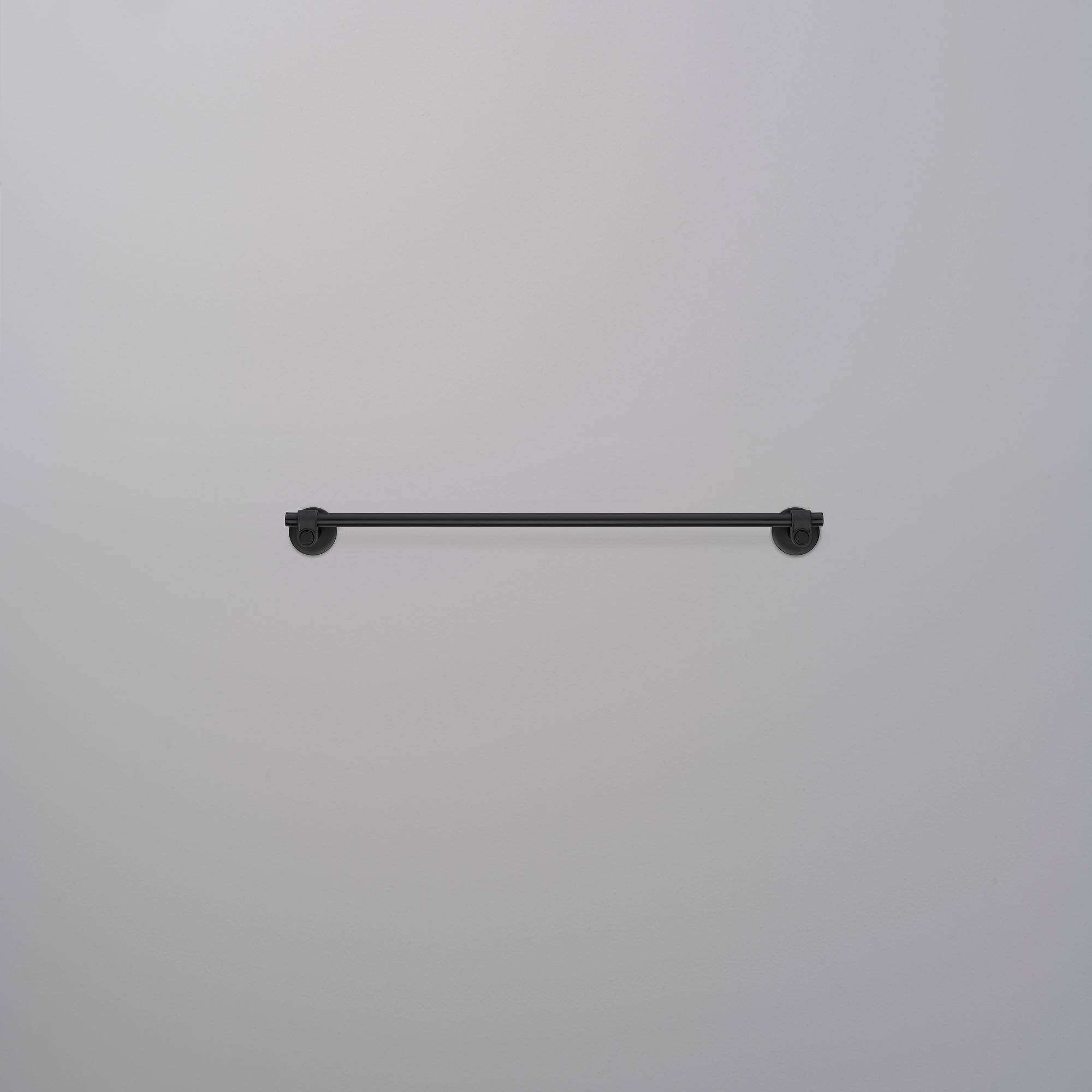TOWEL RAIL / CAST