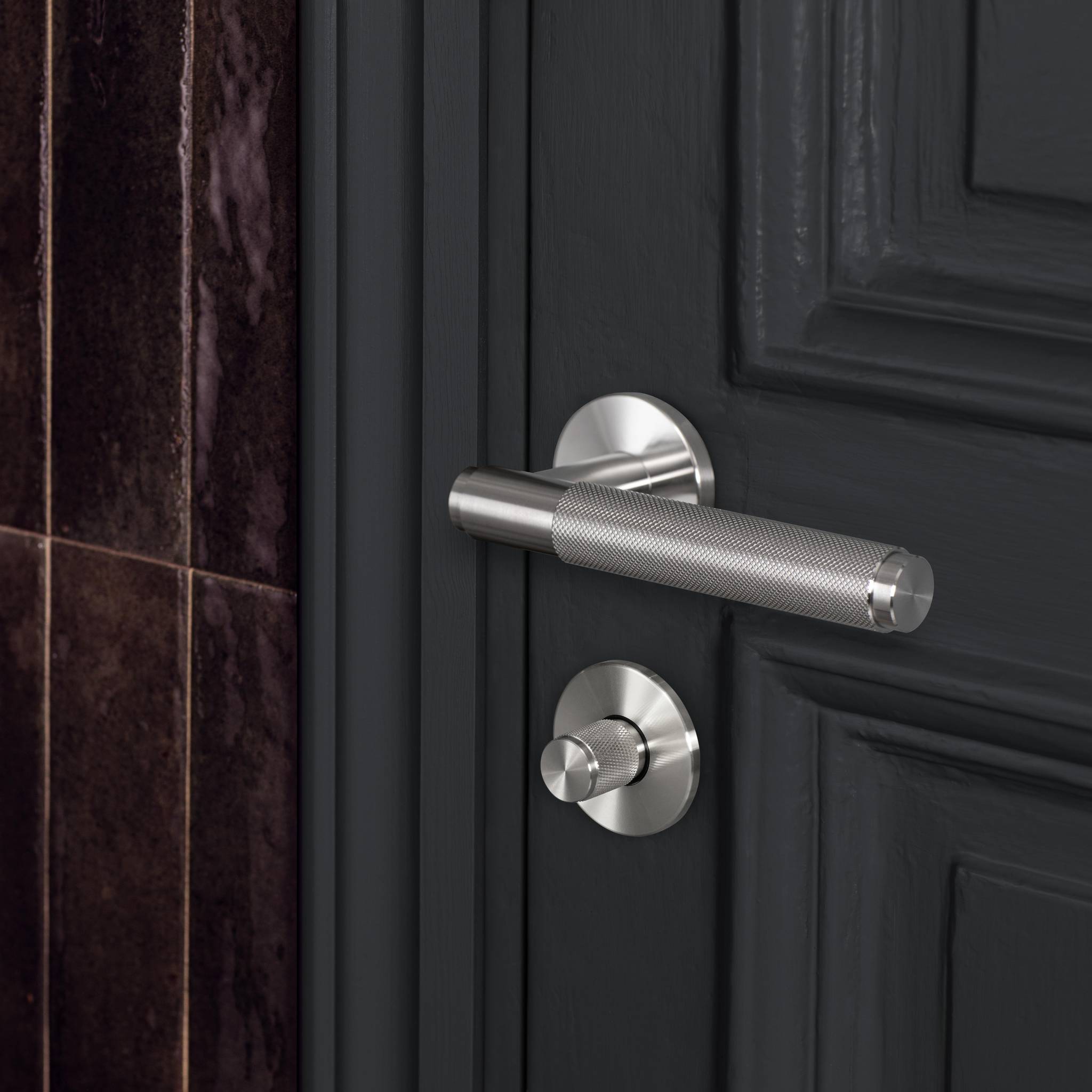 DOOR HANDLE SET / CROSS / SPRUNG