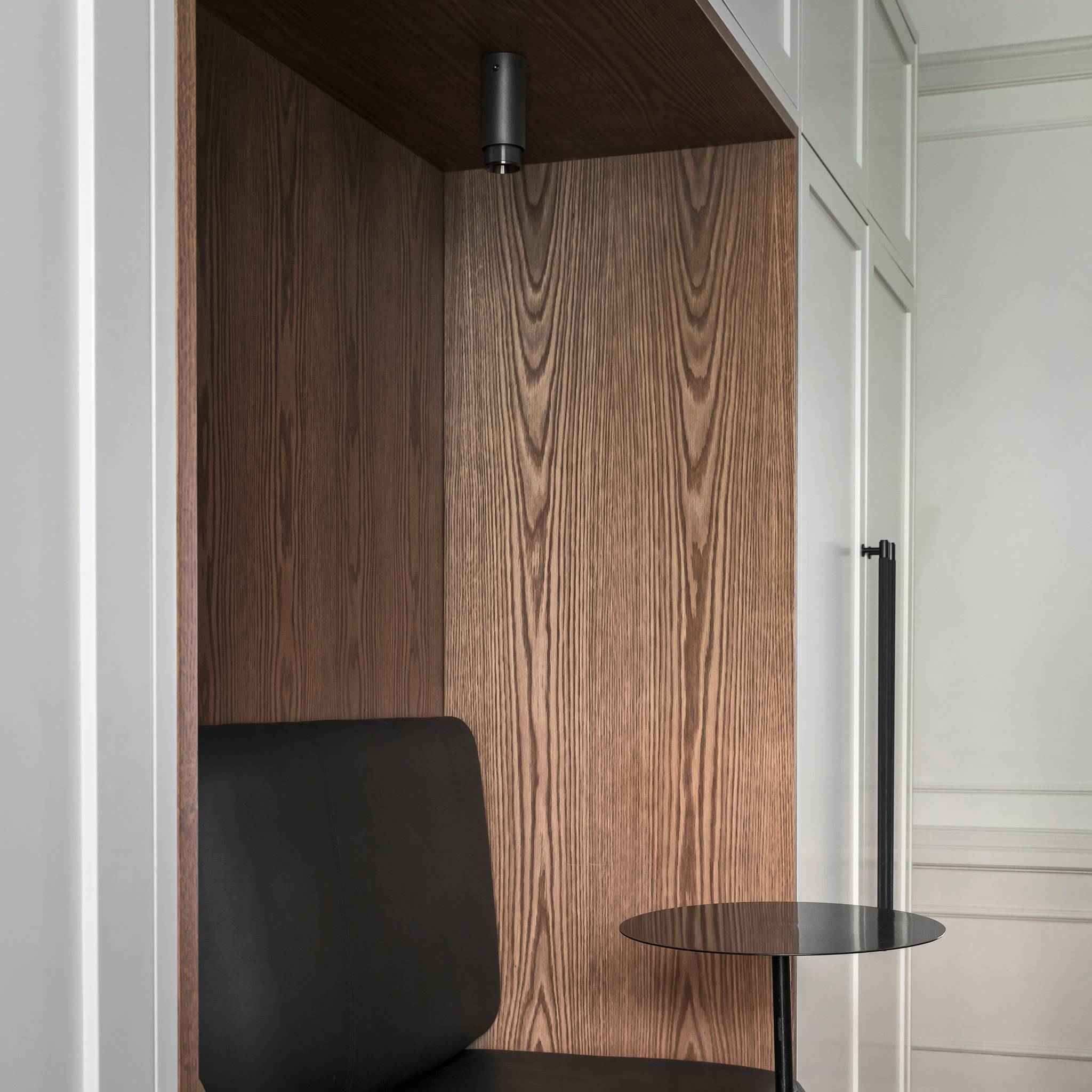 EXHAUST SURFACE / LINEAR  / GRAPHITE