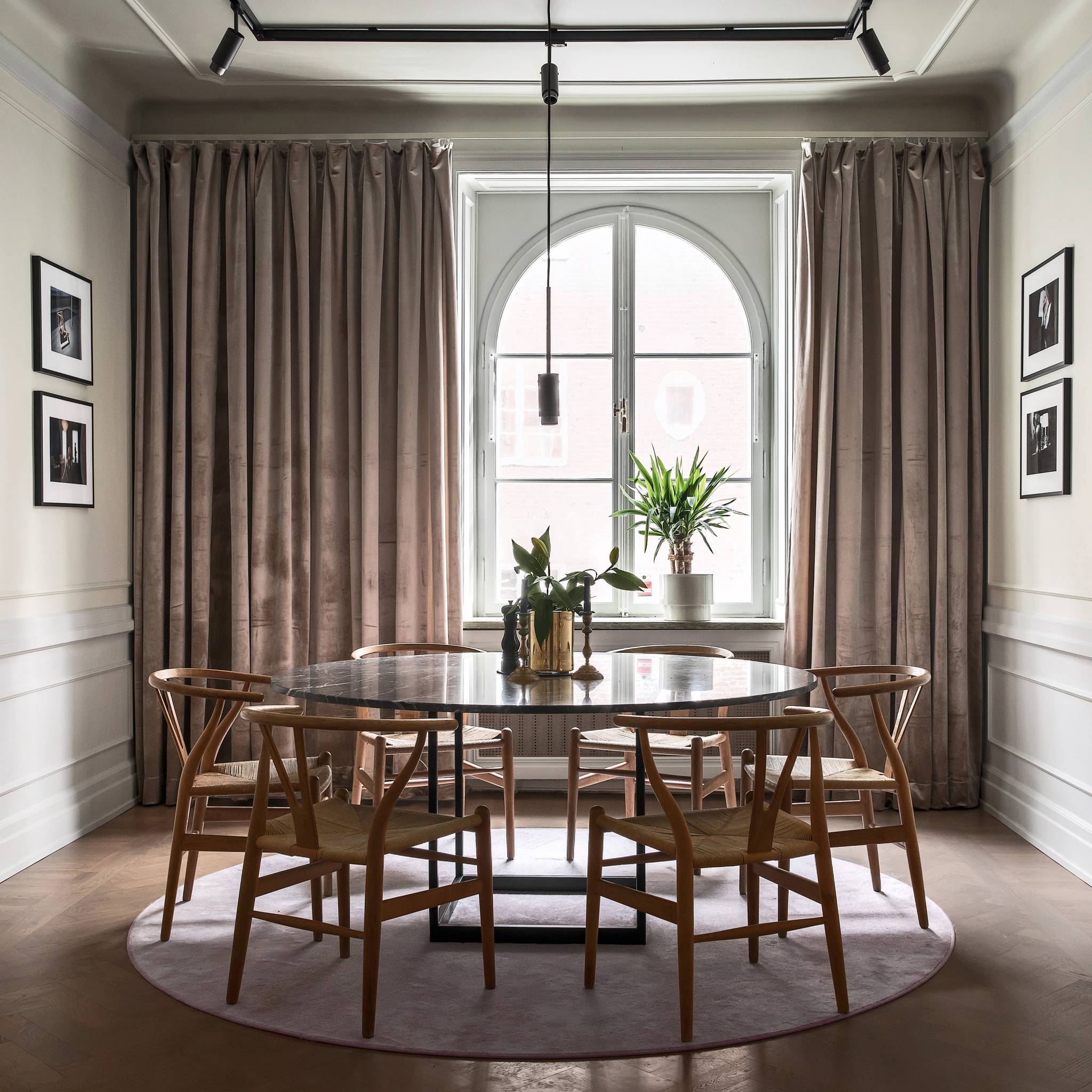 EXHAUST PENDANT / LINEAR / GRAPHITE