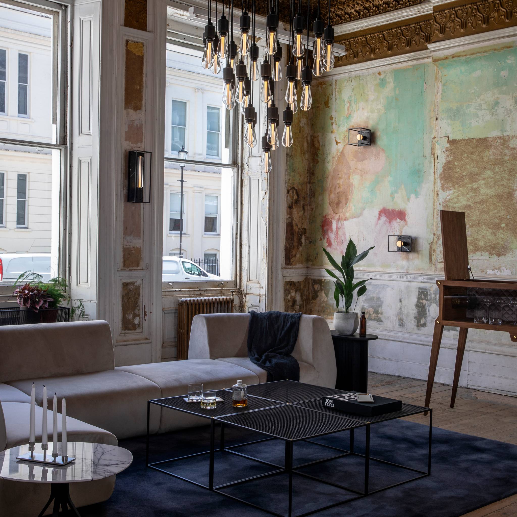 THE ROCKSTAR / AMERICAN WALNUT / UK