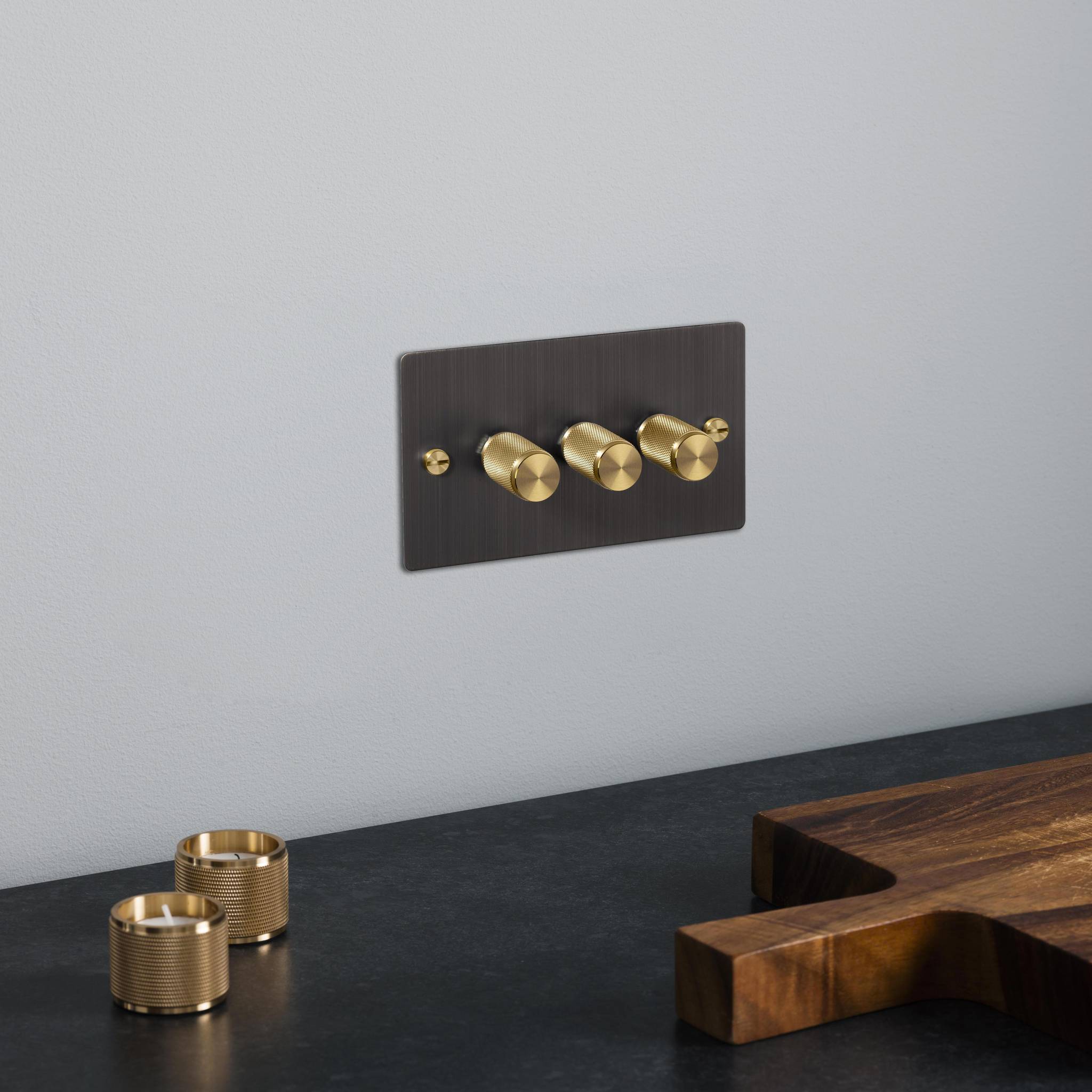 3G DIMMER / 120W / CROSS / SMOKED BRONZE