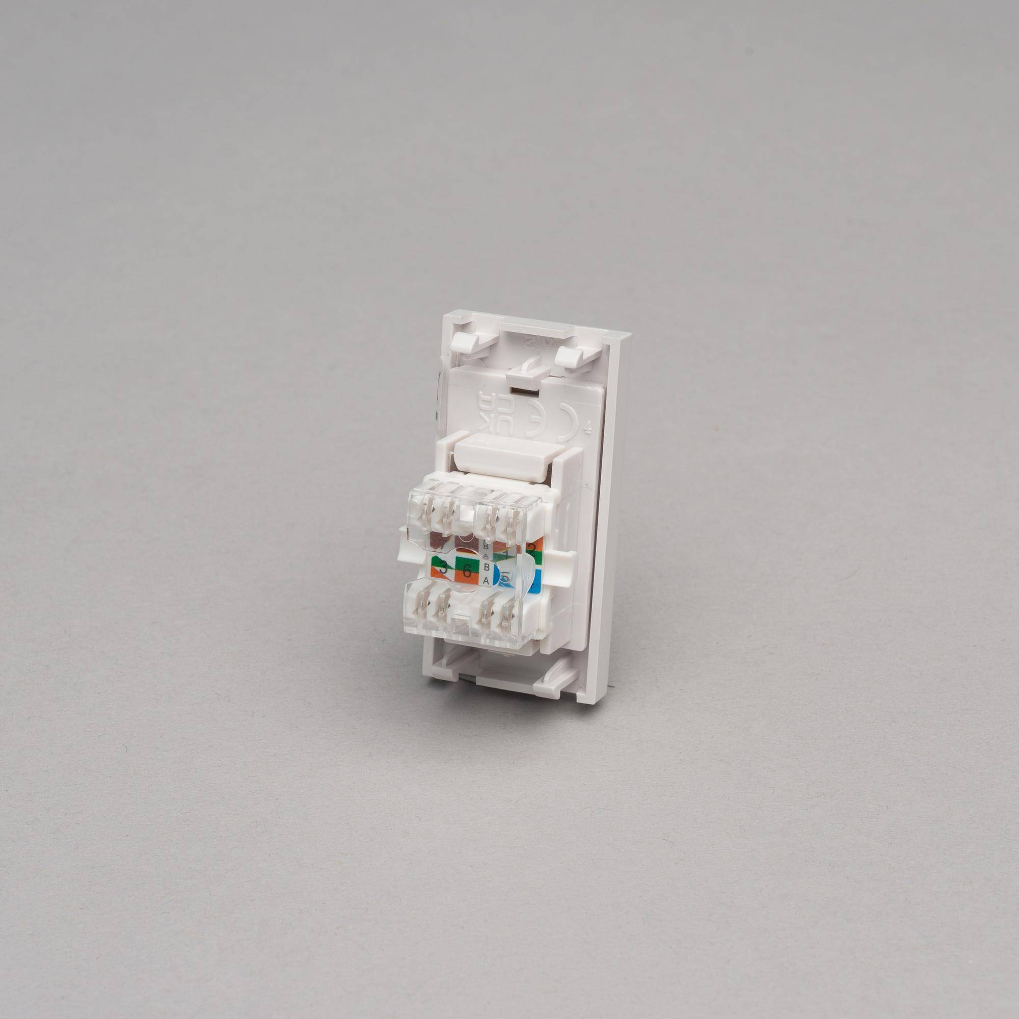 RJ45 CAT 6 MODULE / 25MM