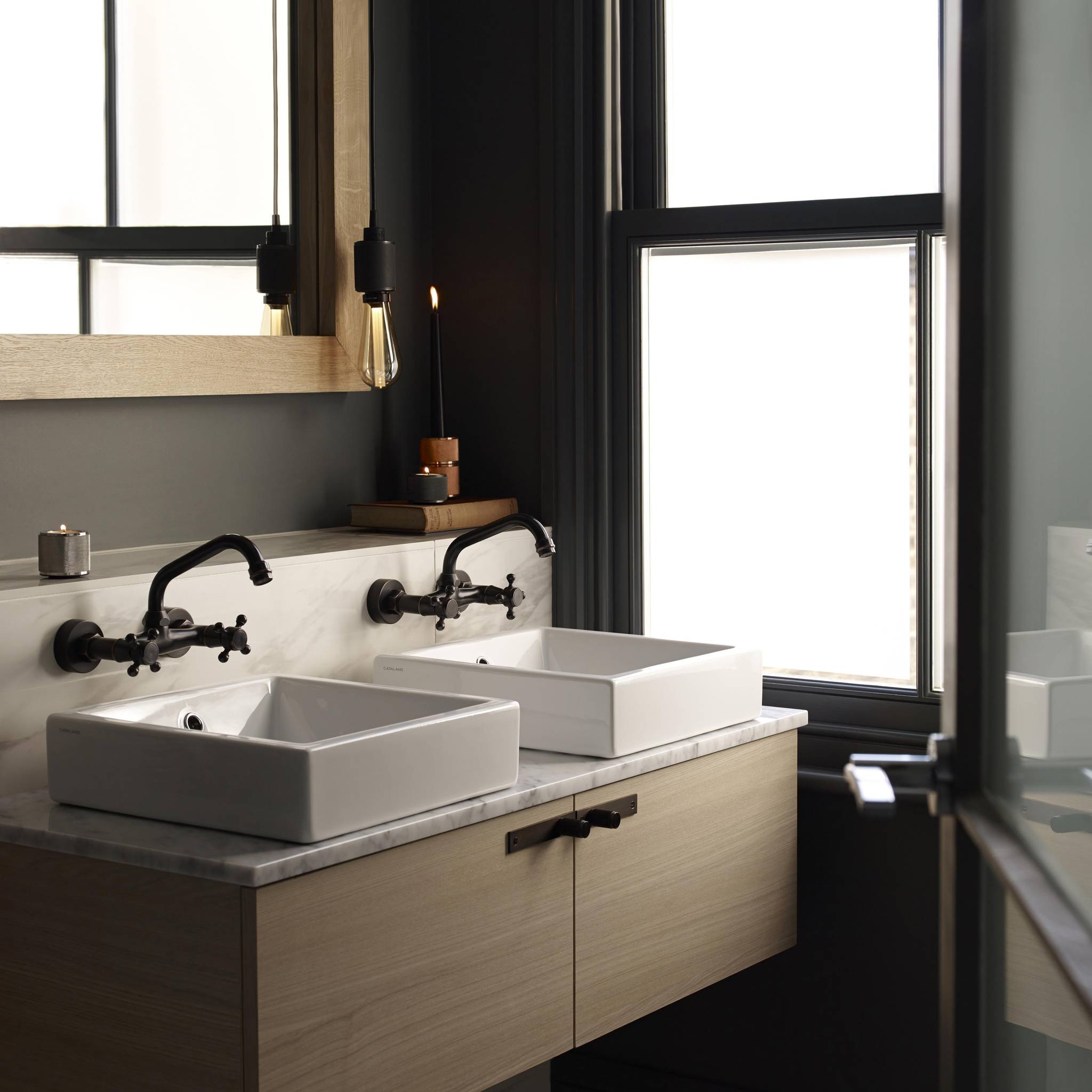 FURNITURE KNOB / PLATE / CROSS