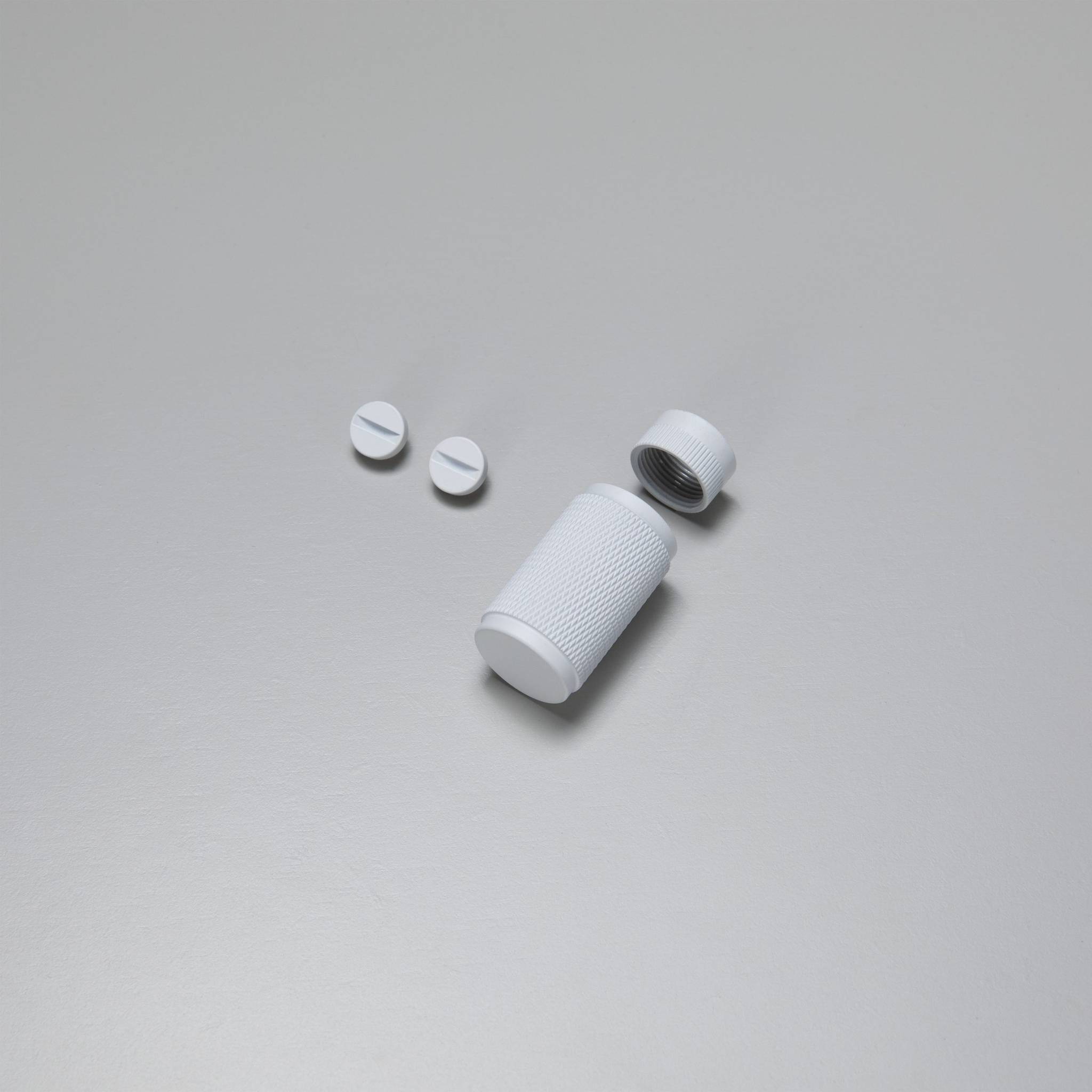 #Finish_WHITE