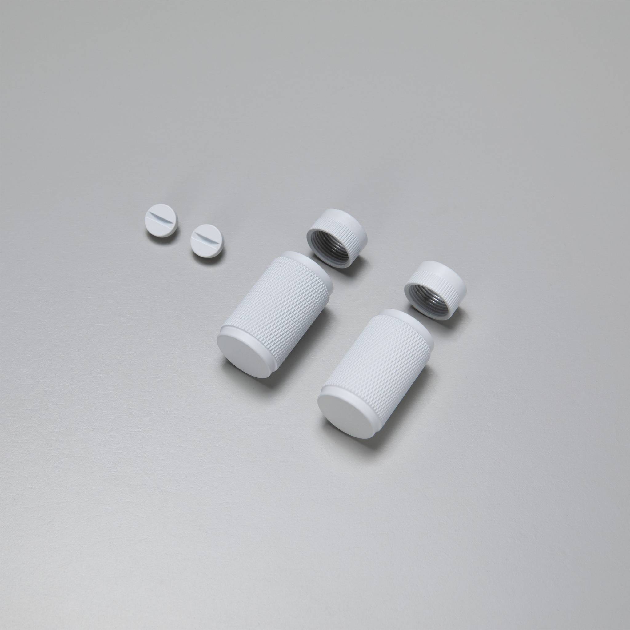 #Finish_WHITE