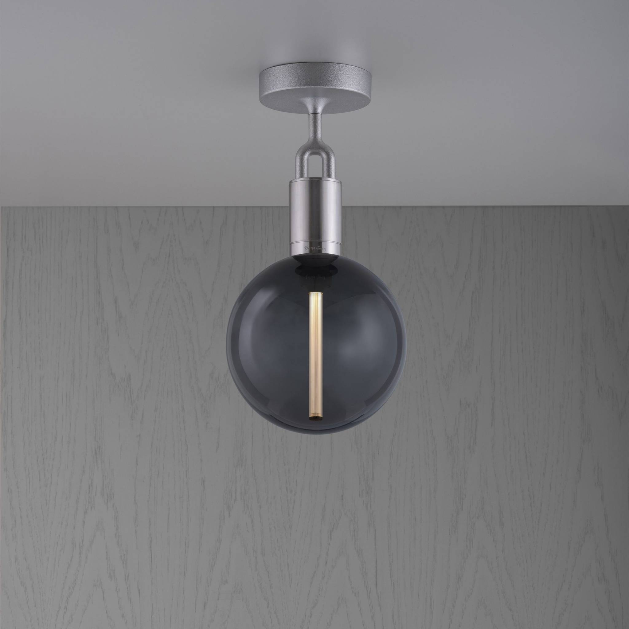 FORKED CEILING / LINEAR / GLOBE / SMOKED / MEDIUM
