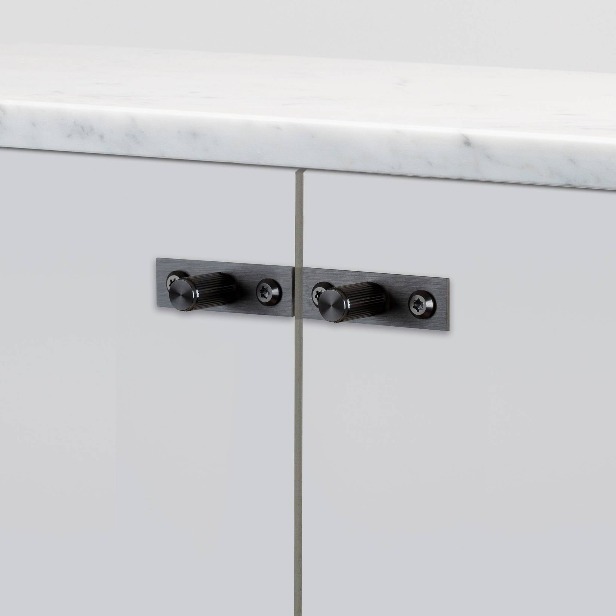 FURNITURE KNOB / PLATE / LINEAR