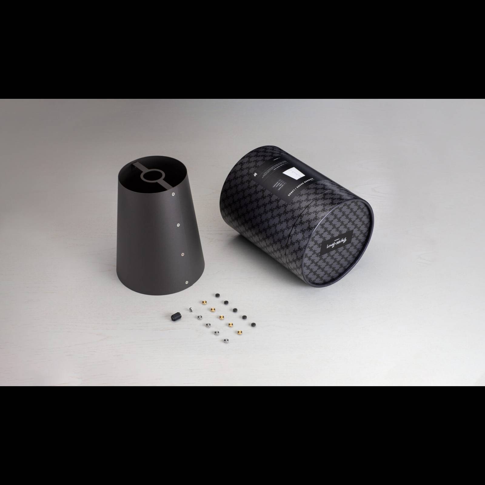 FORKED PENDANT / LINEAR / SHADE / MEDIUM