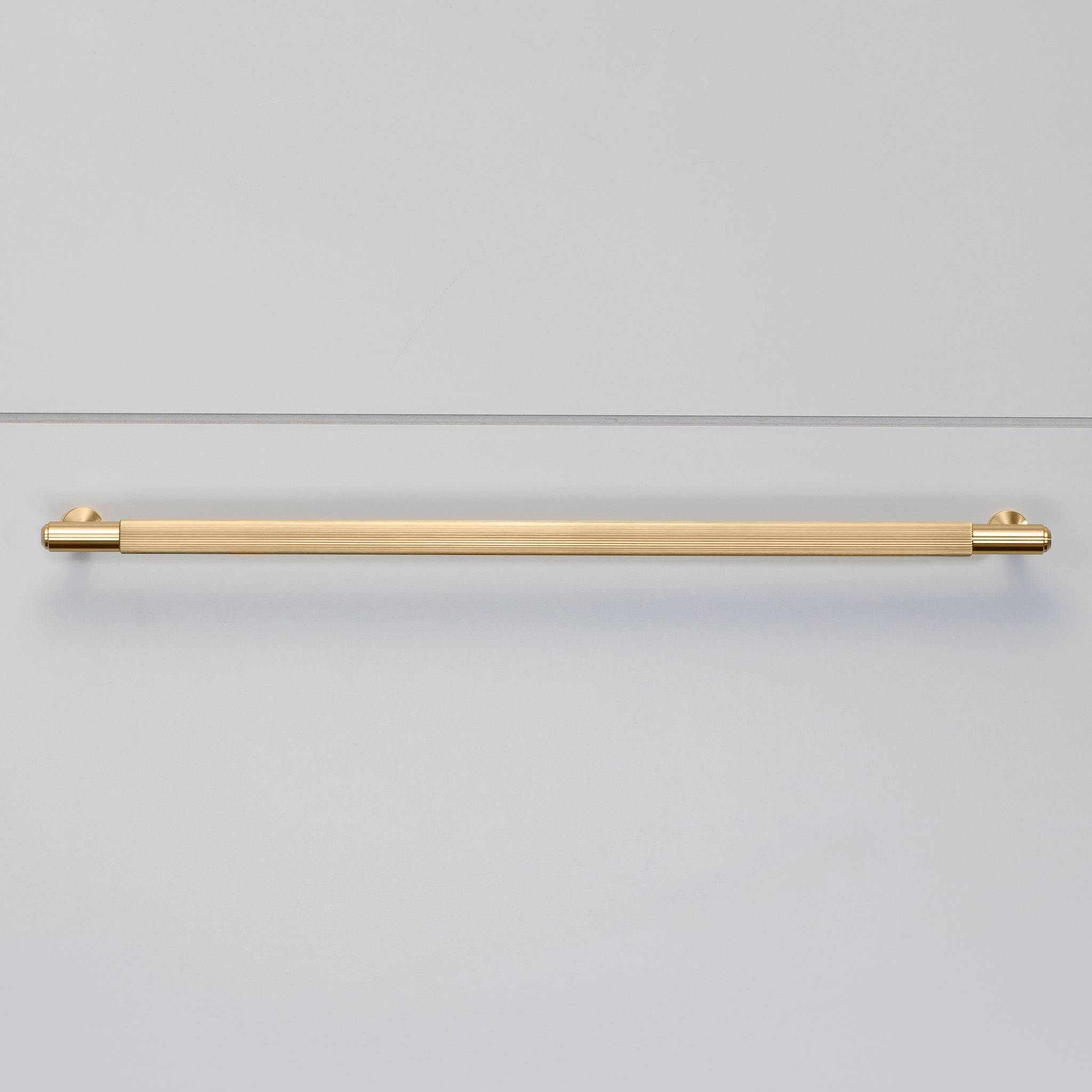 PULL BAR / LINEAR