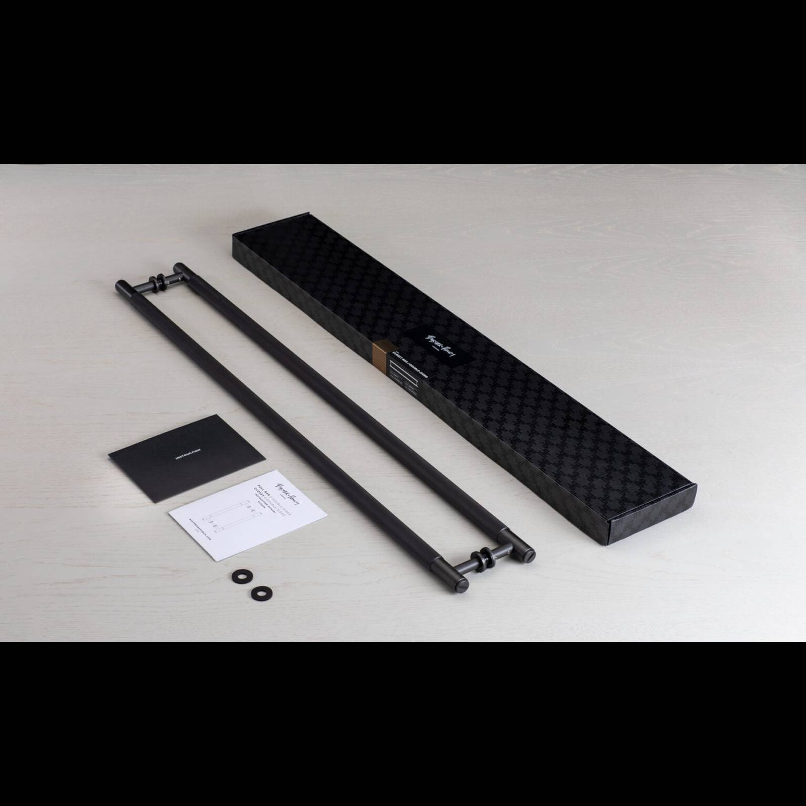 CLOSET BAR / DOUBLE-SIDED / CROSS