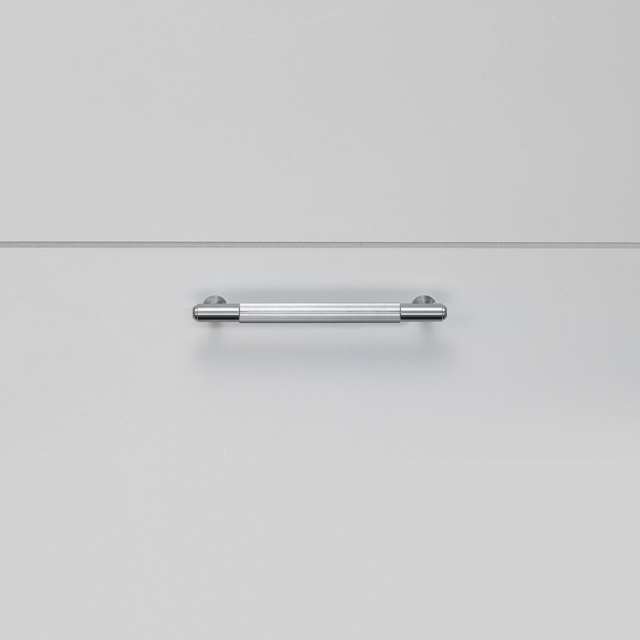 PULL BAR / LINEAR