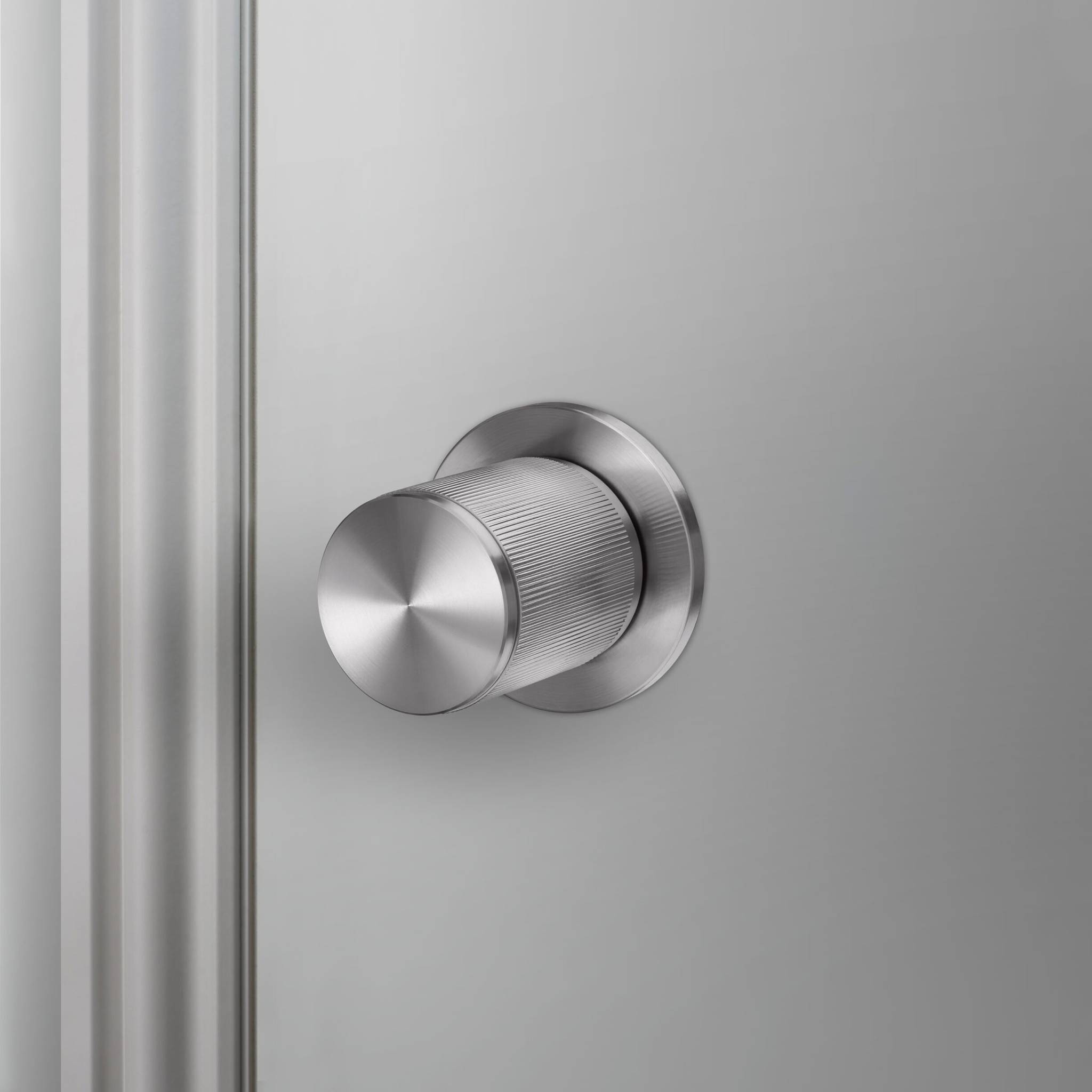 DOOR KNOB / LINEAR