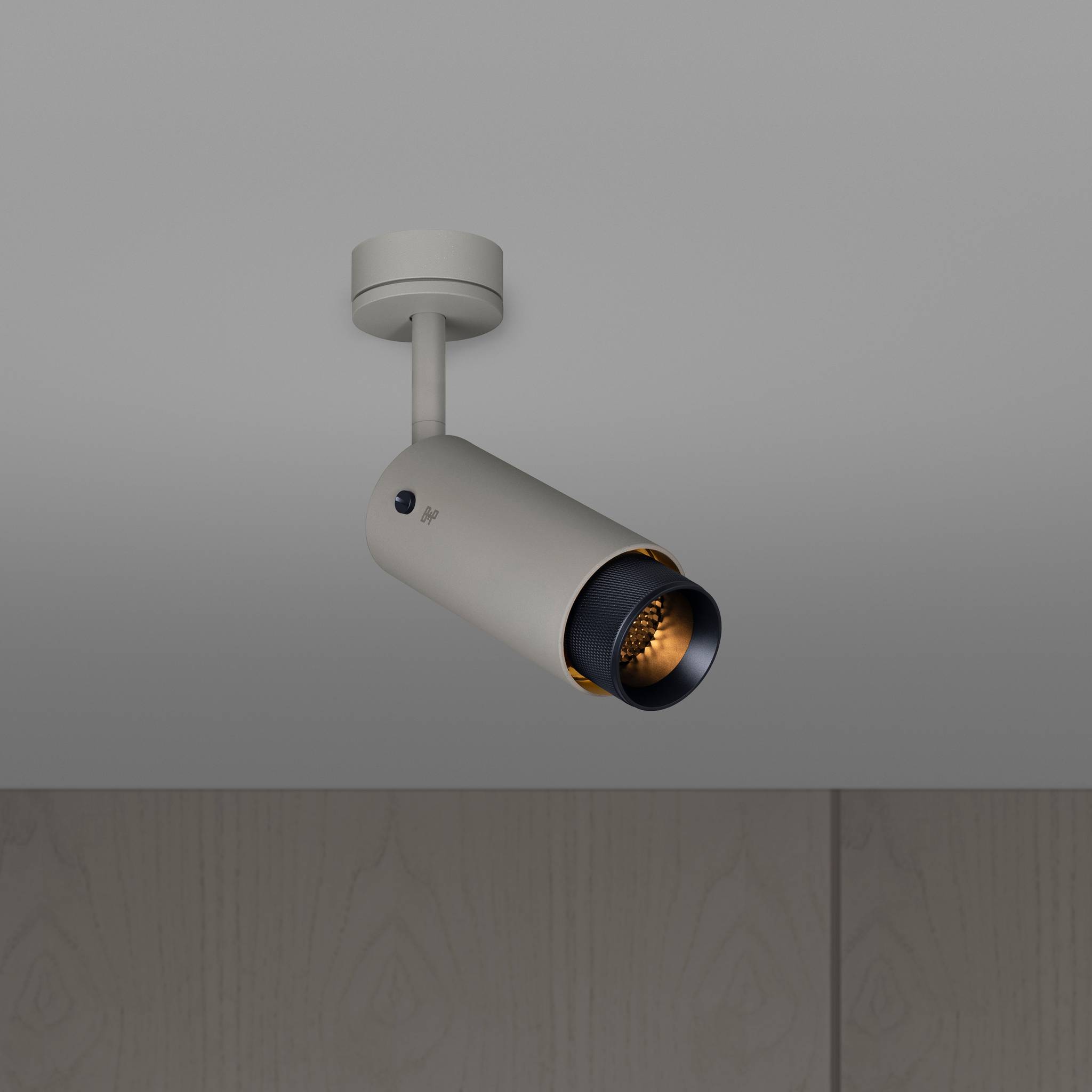 EXHAUST SPOT / CROSS / STONE