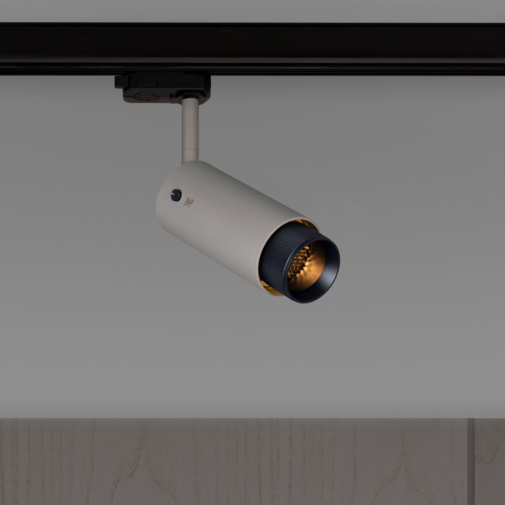 EXHAUST TRACK / CROSS / STONE