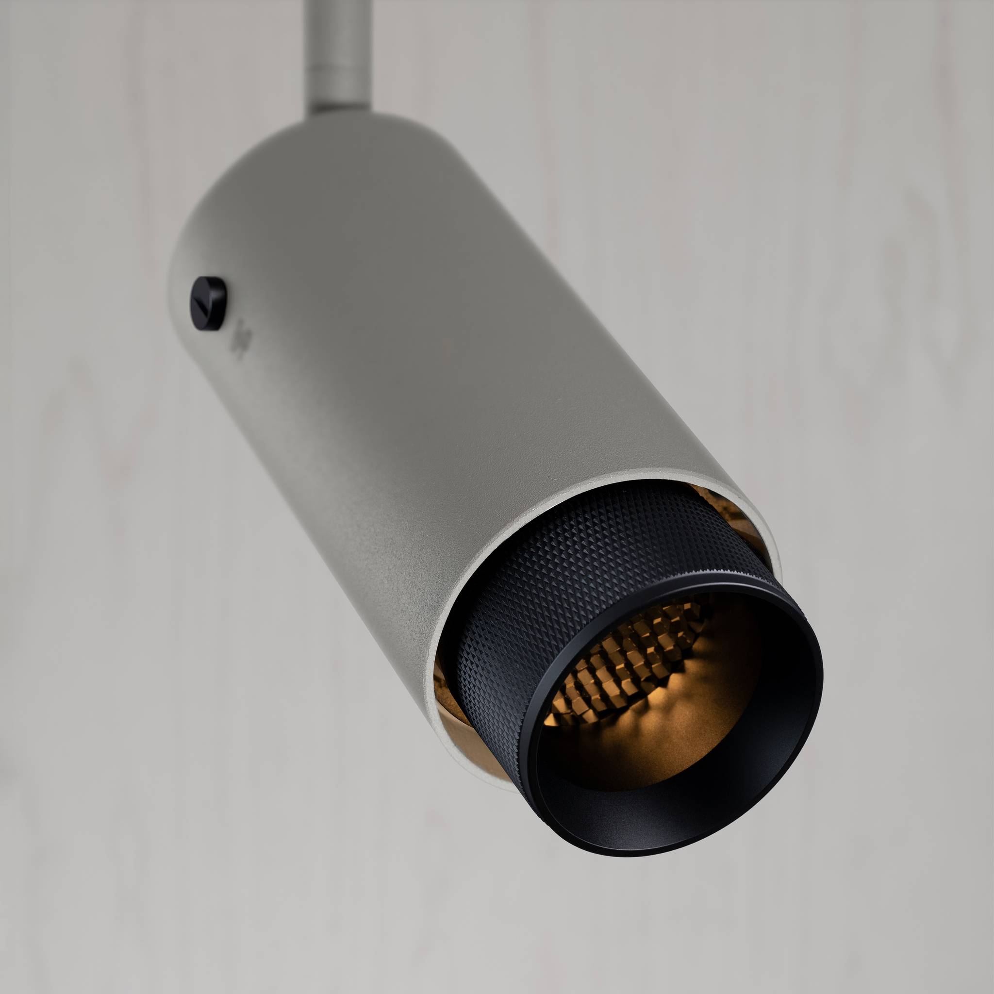 EXHAUST TRACK / CROSS / STONE