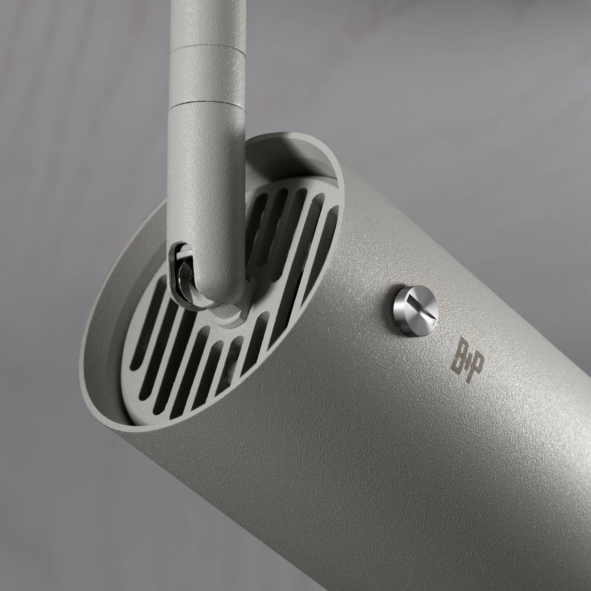 EXHAUST TRACK / CROSS / STONE