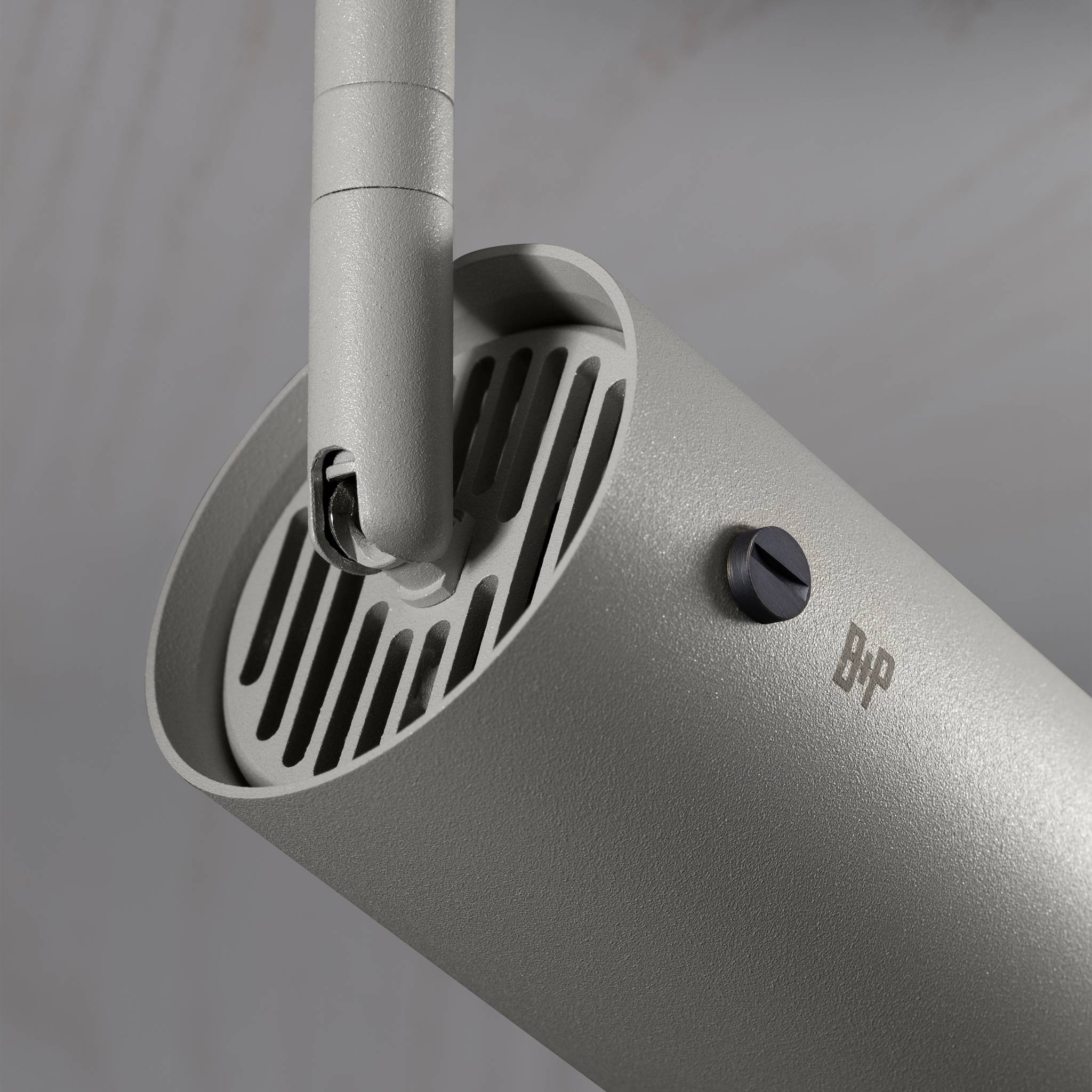 EXHAUST TRACK / CROSS / STONE