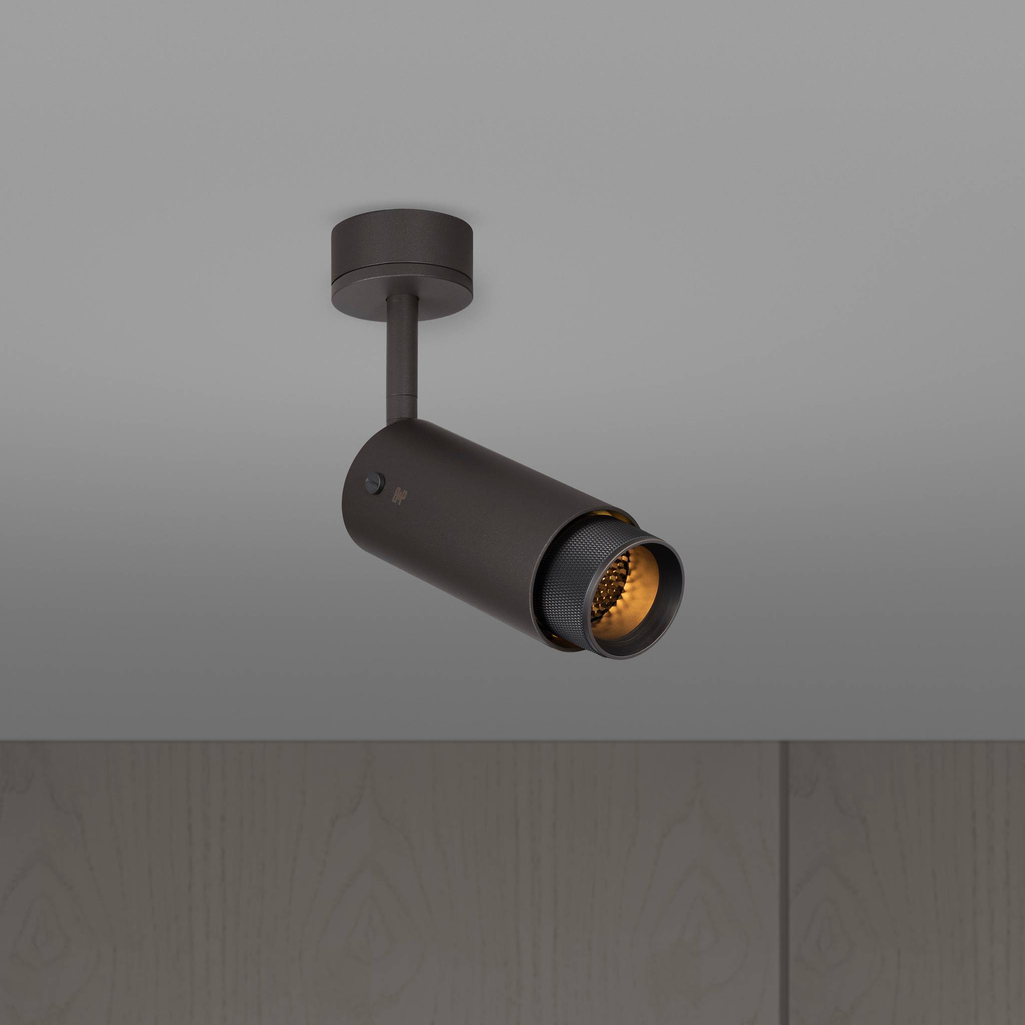 EXHAUST SPOT / CROSS / GRAPHITE