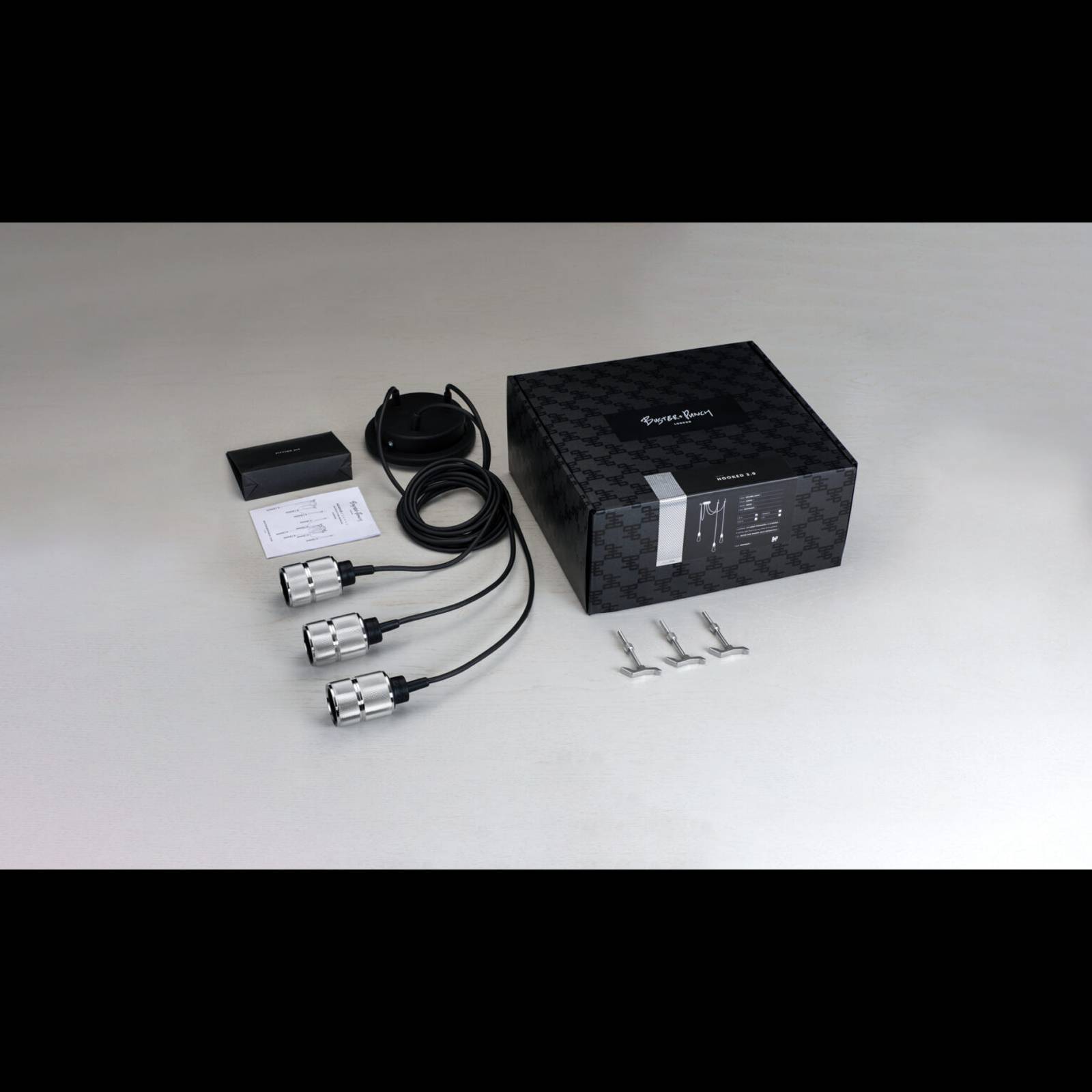 HOOKED 3.0 / NUDE / CROSS