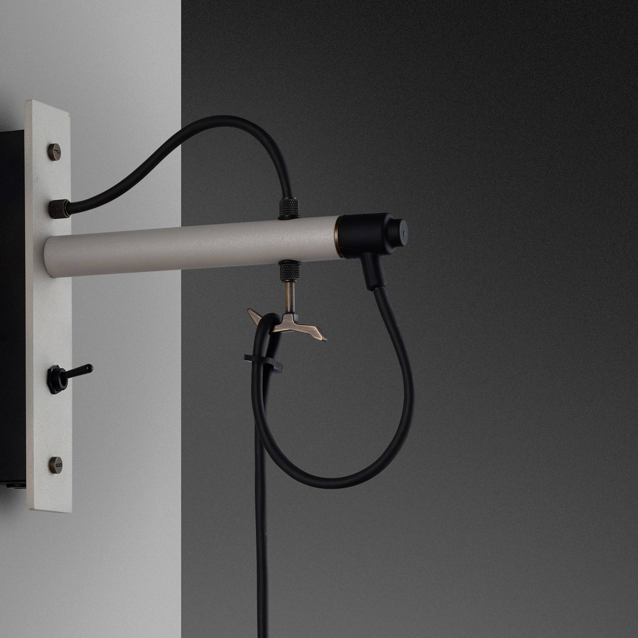 HOOKED WALL / CROSS / LARGE / STONE