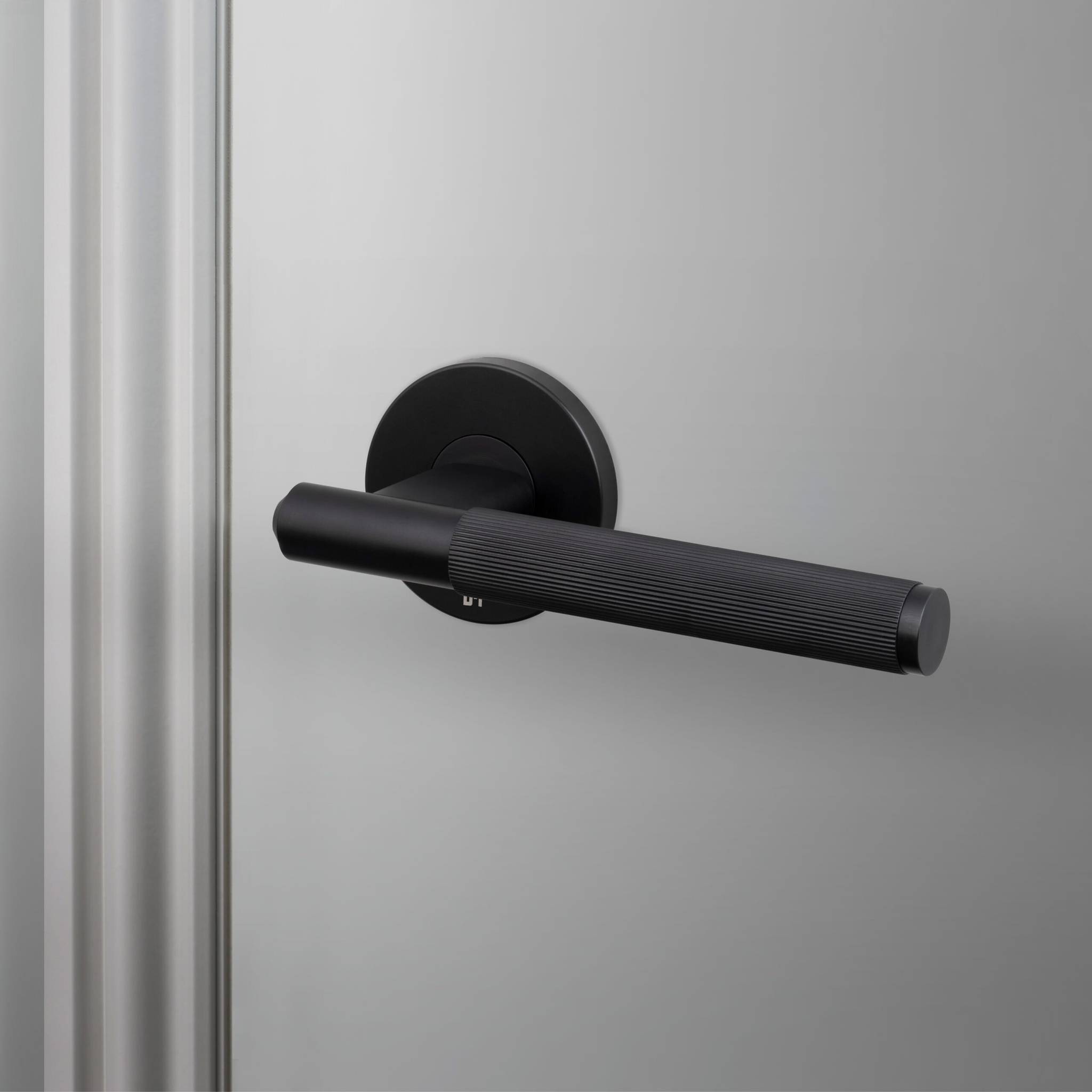 #Finish_WELDERS BLACK