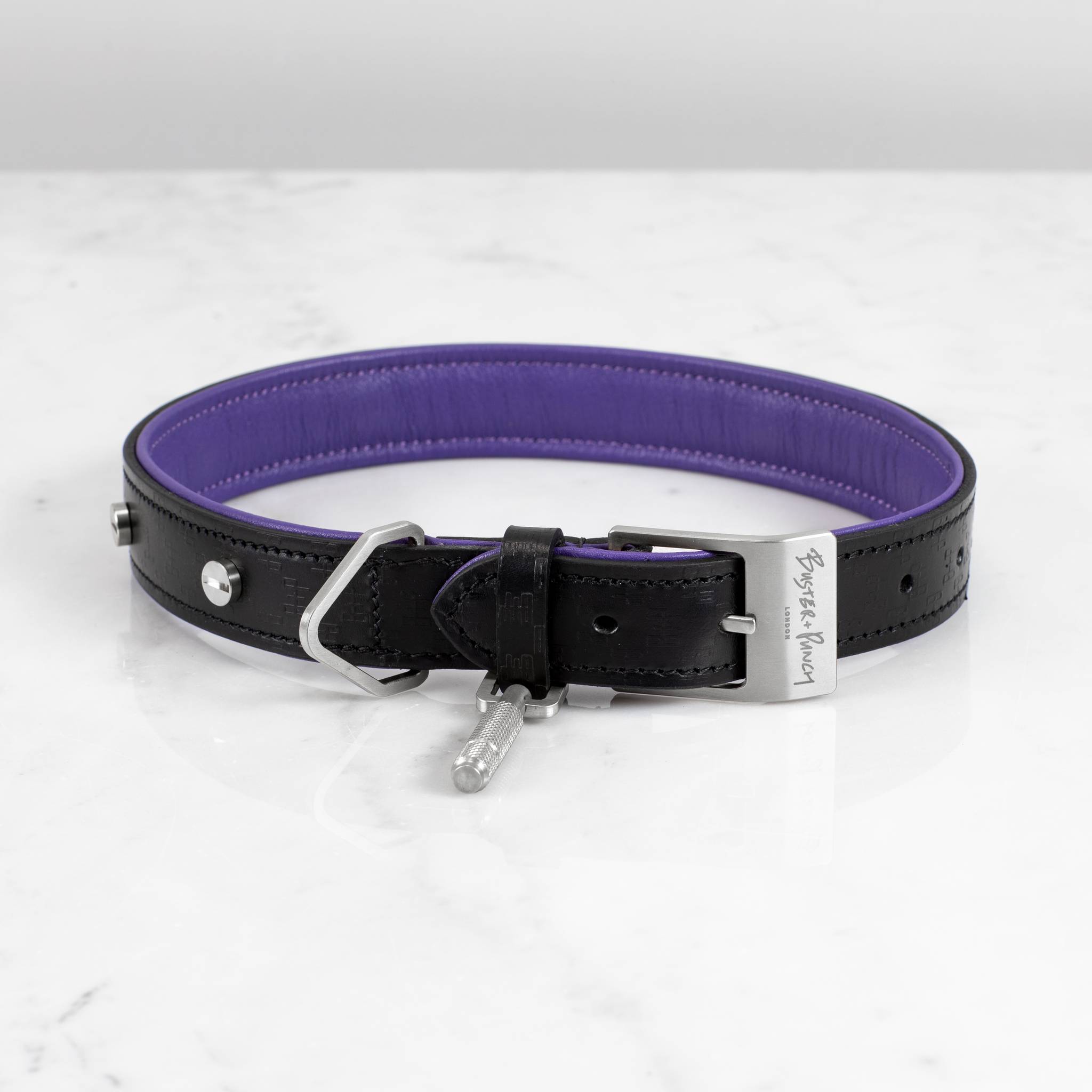 DOG COLLAR / CROSS / BLACK / PURPLE