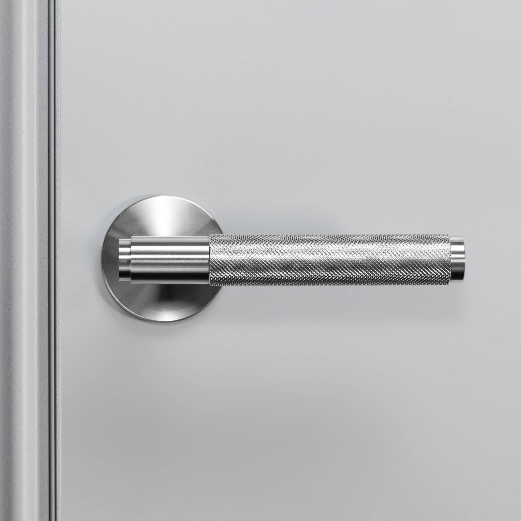 DOOR HANDLE SET / CROSS / SPRUNG