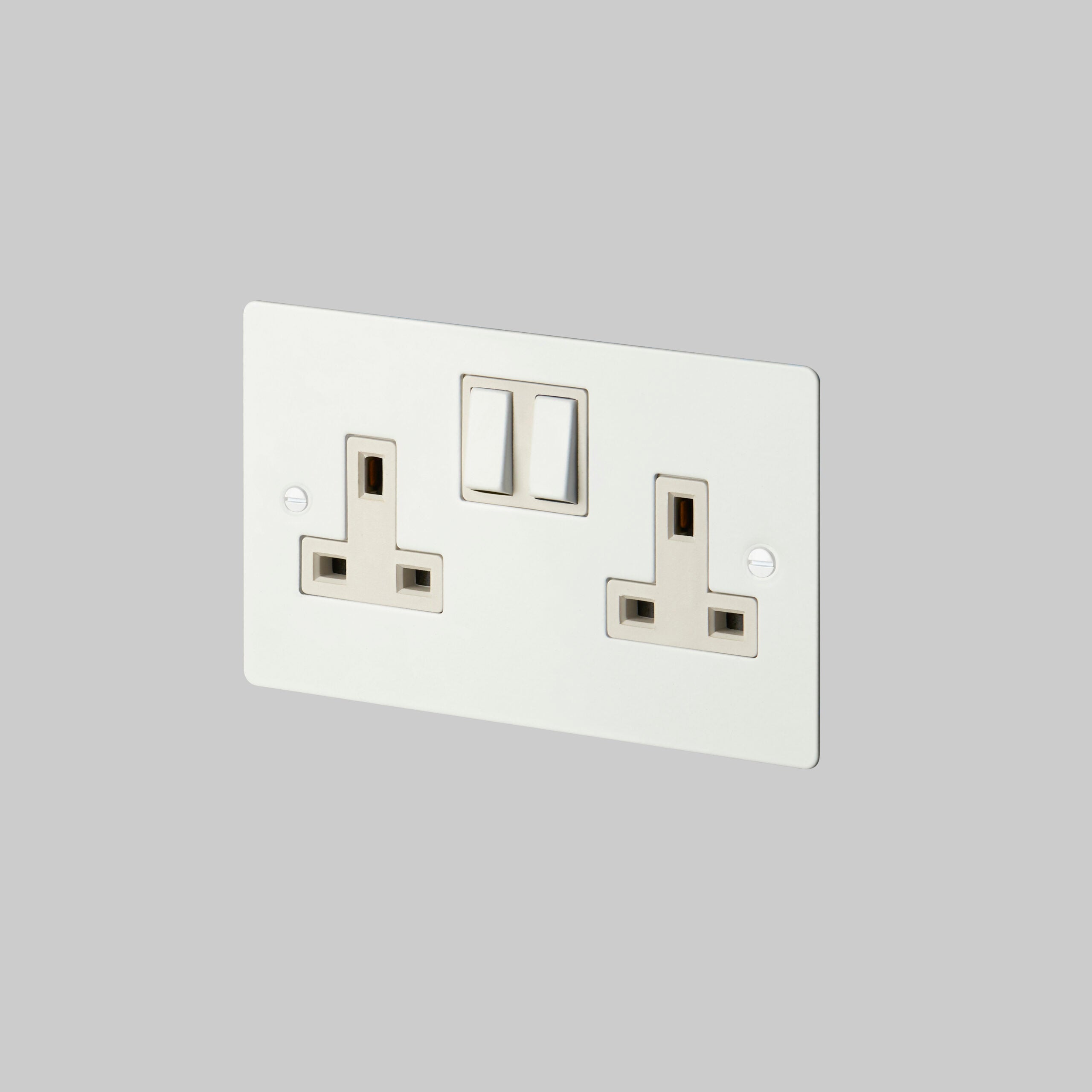 UK 2G PLUG SOCKET / PACK OF 2
