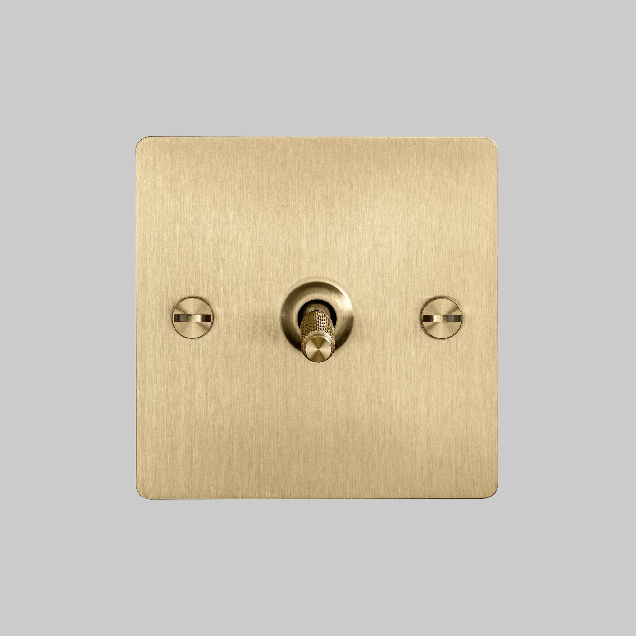 1G TOGGLE / INTERMEDIATE 3-WAY / BRASS