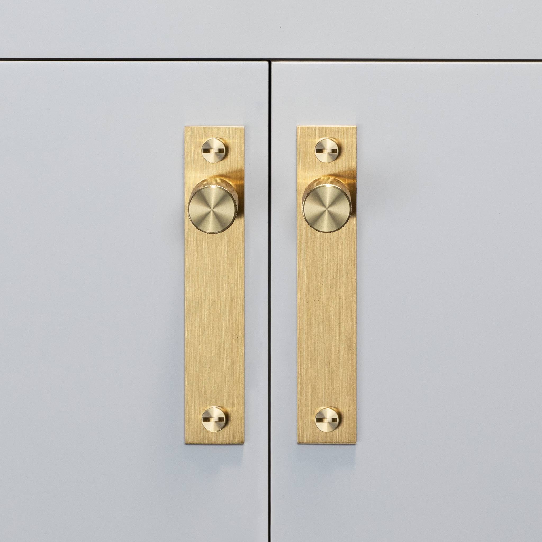 FURNITURE KNOB / PLATE / CROSS