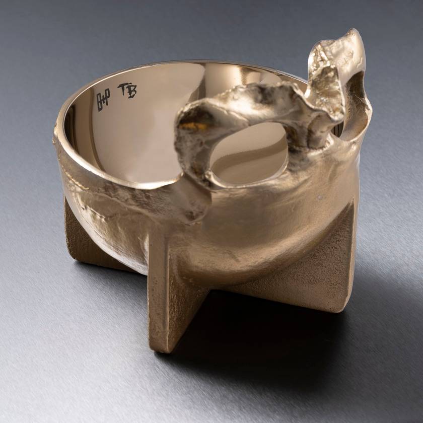 SKULL BOWL / TRAVIS BARKER