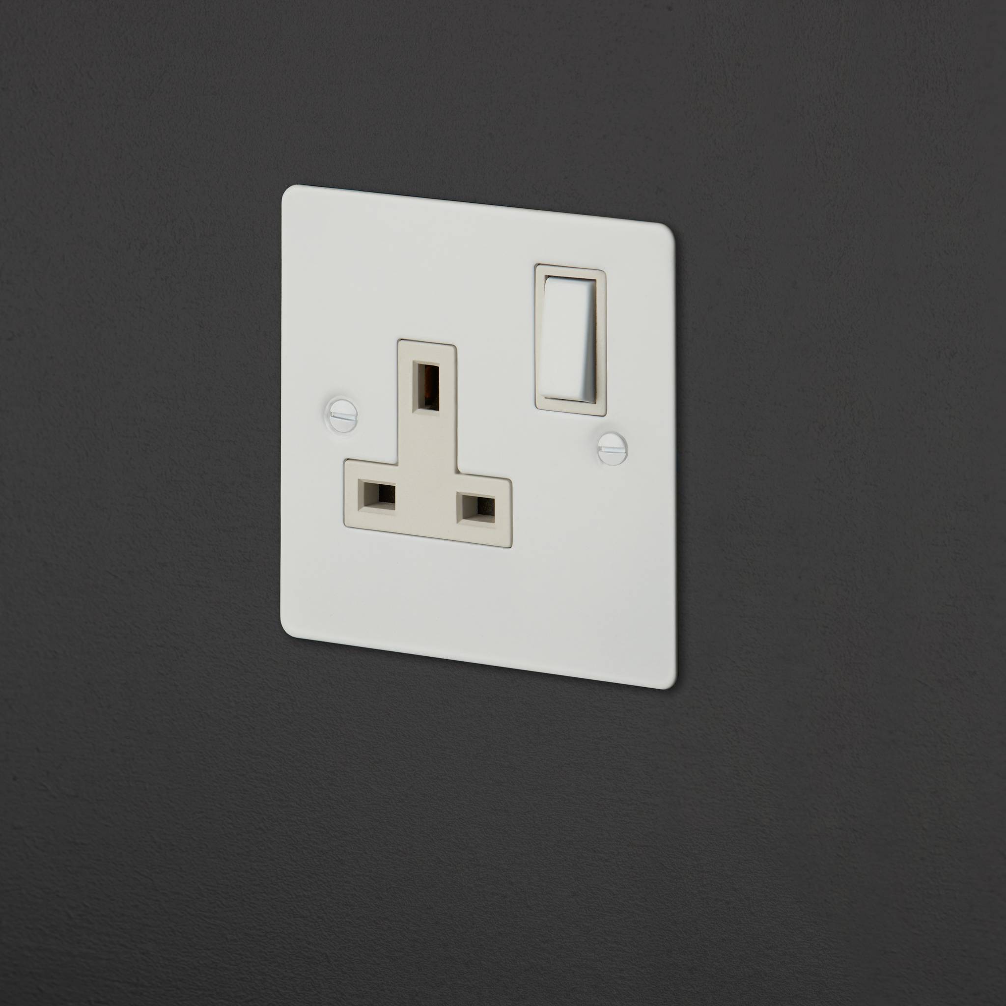 1G UK PLUG SOCKET