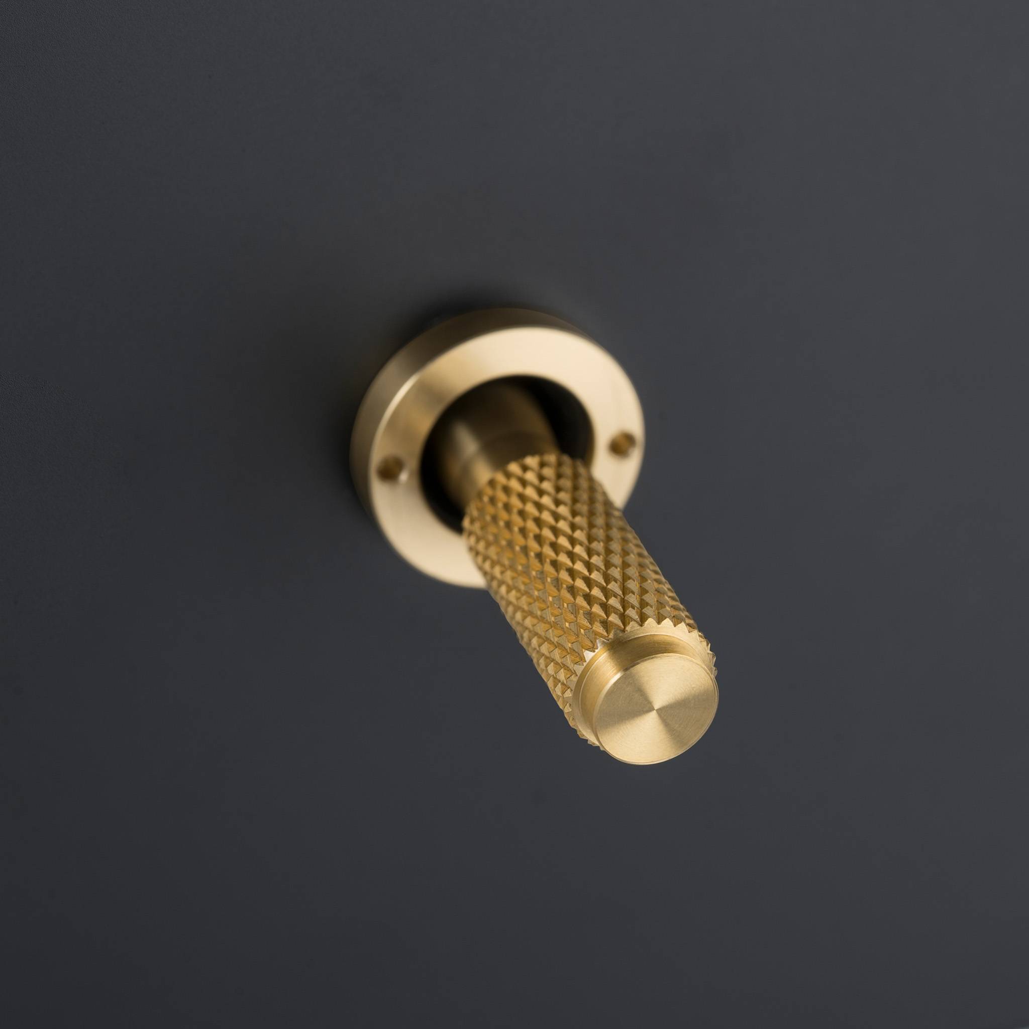 #Finish_BRASS