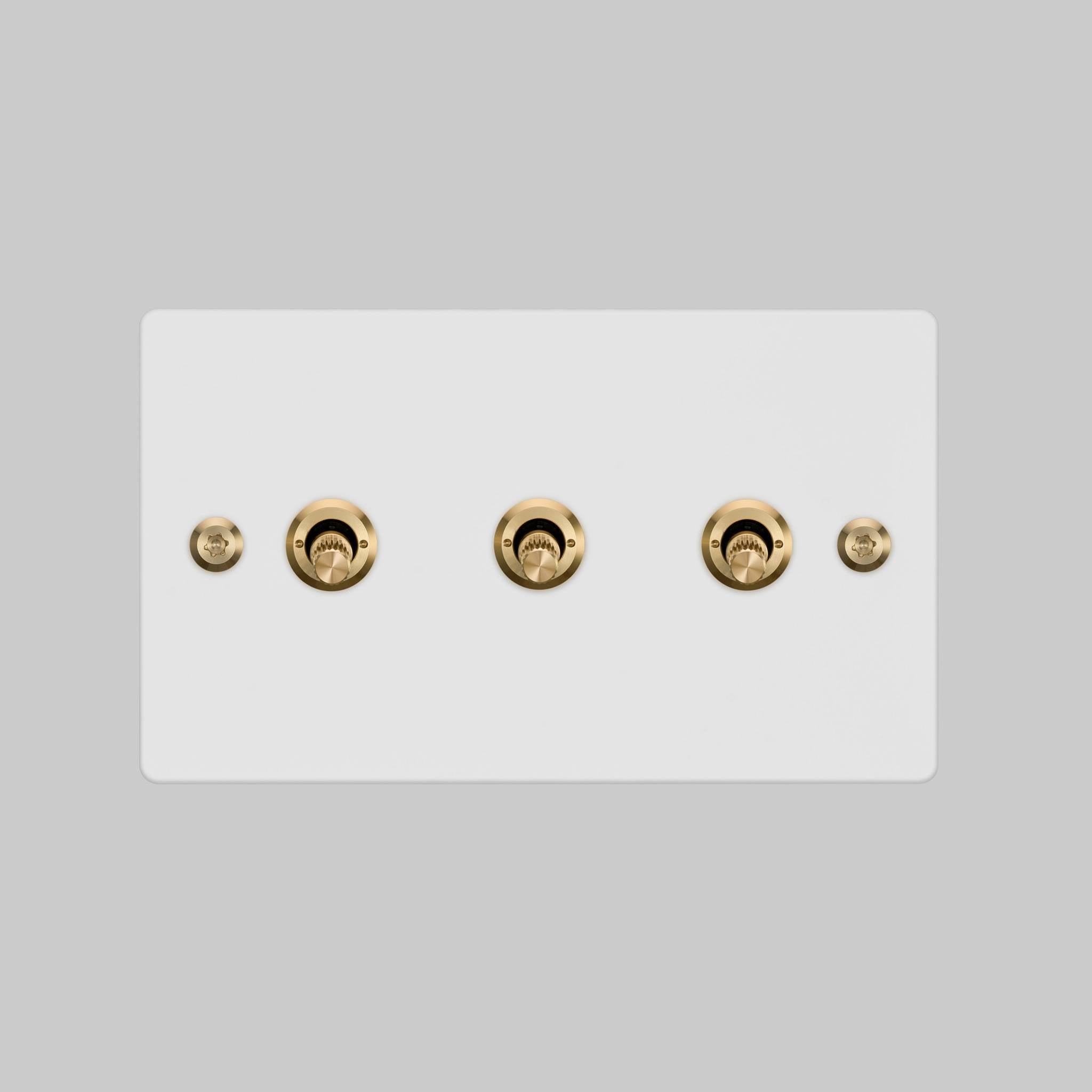 #Finish_BRASS