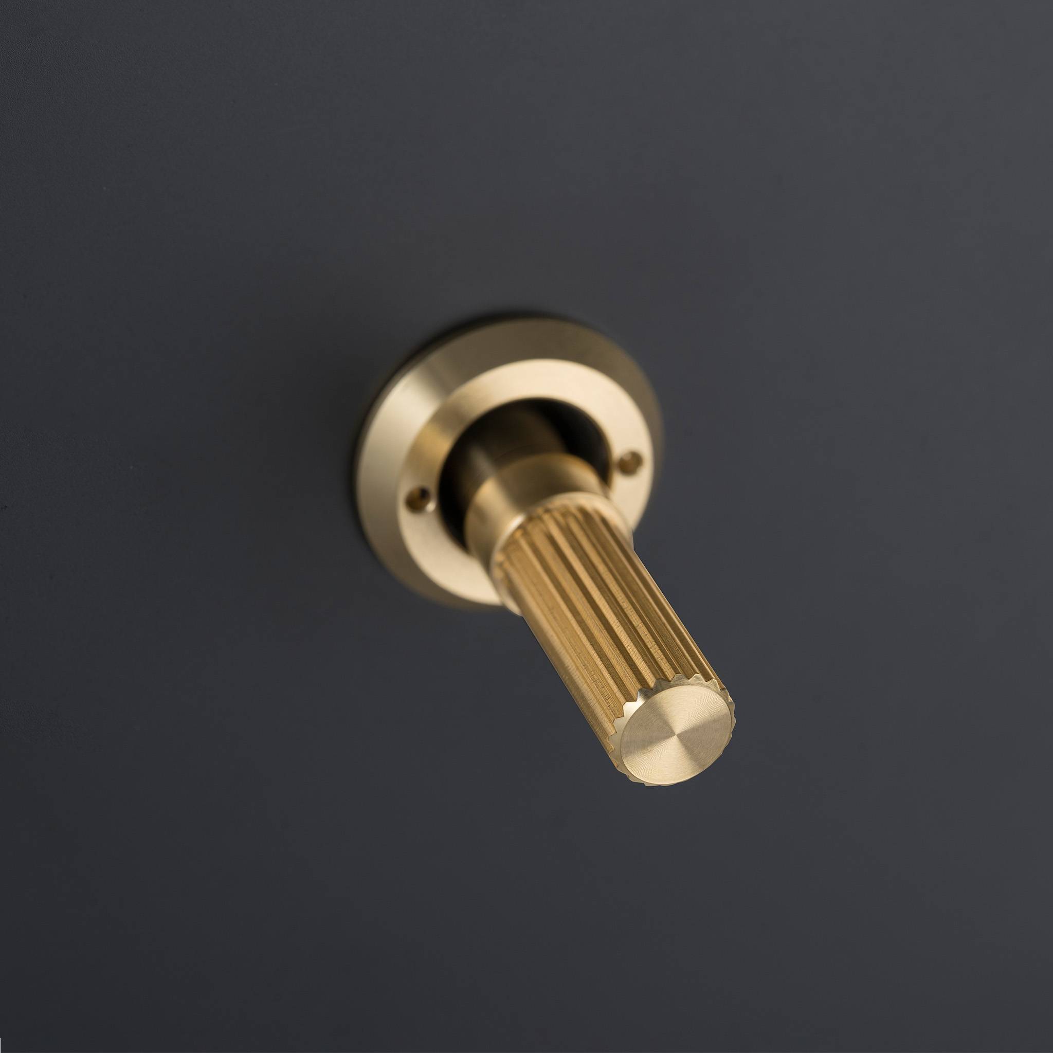 #Finish_BRASS