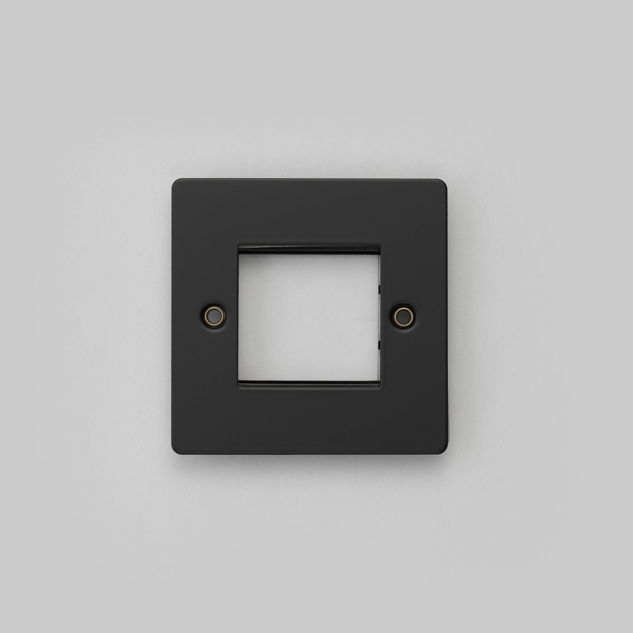 1G WALL PLATE / FOR 1 MODULE 45MM