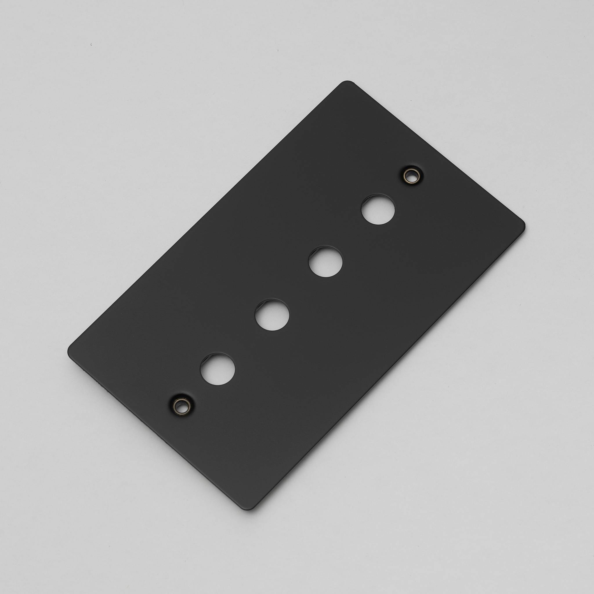 2G WALL PLATE / FOR 4 DIMMERS OR TOGGLES