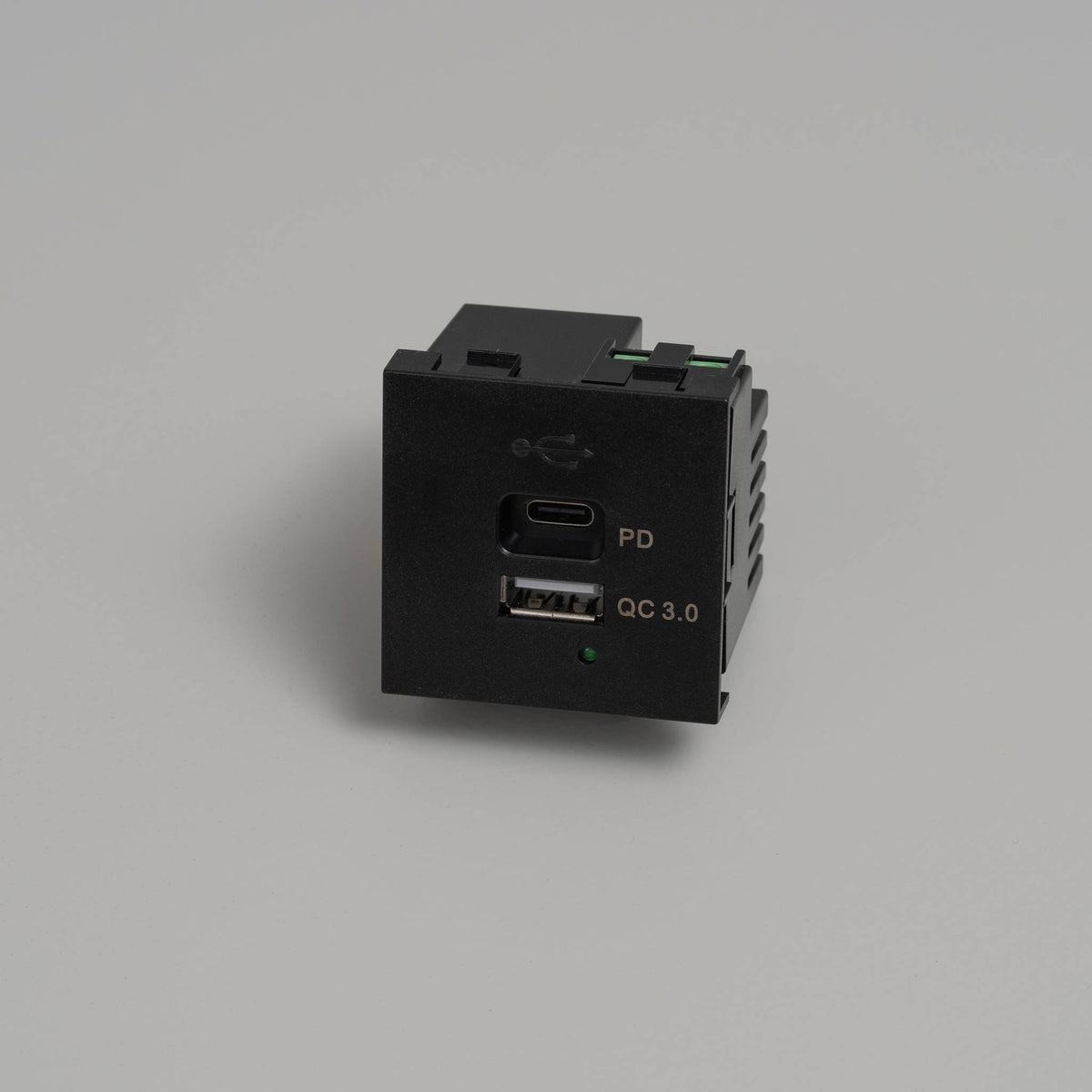 USB Module / USB a + C Quickcharge / 45 mm