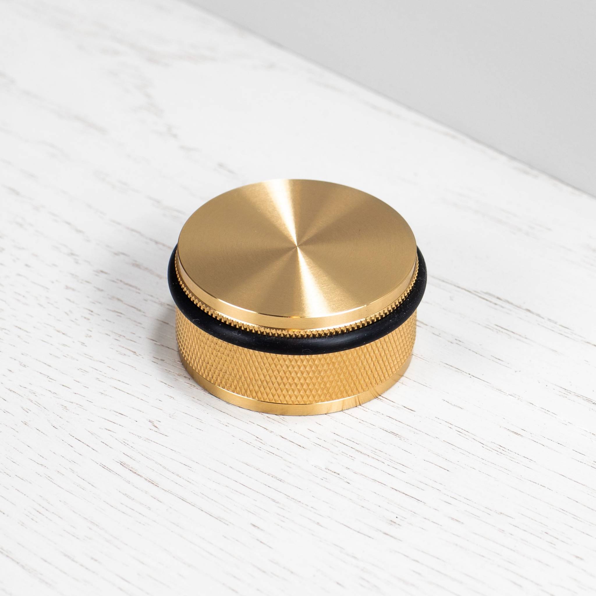 #Finish_BRASS