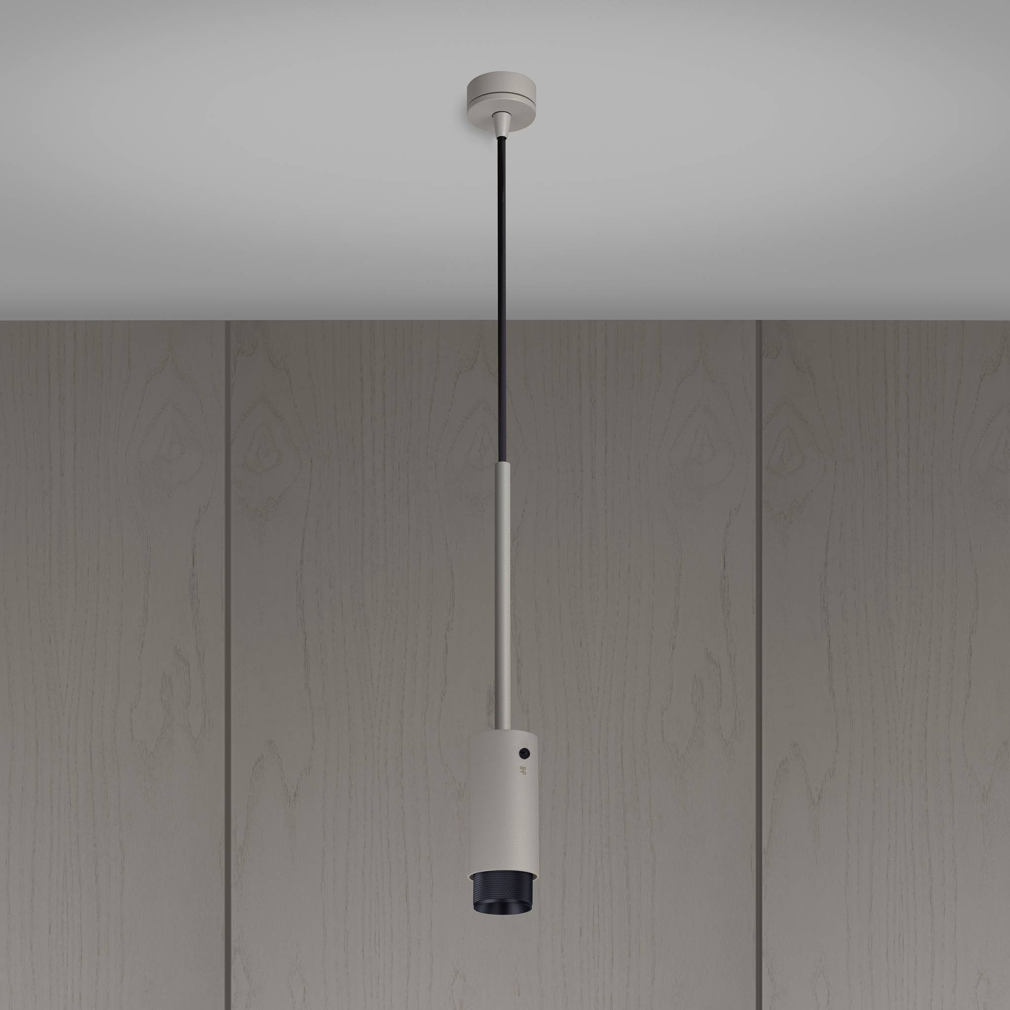 EXHAUST PENDANT / CROSS / STONE