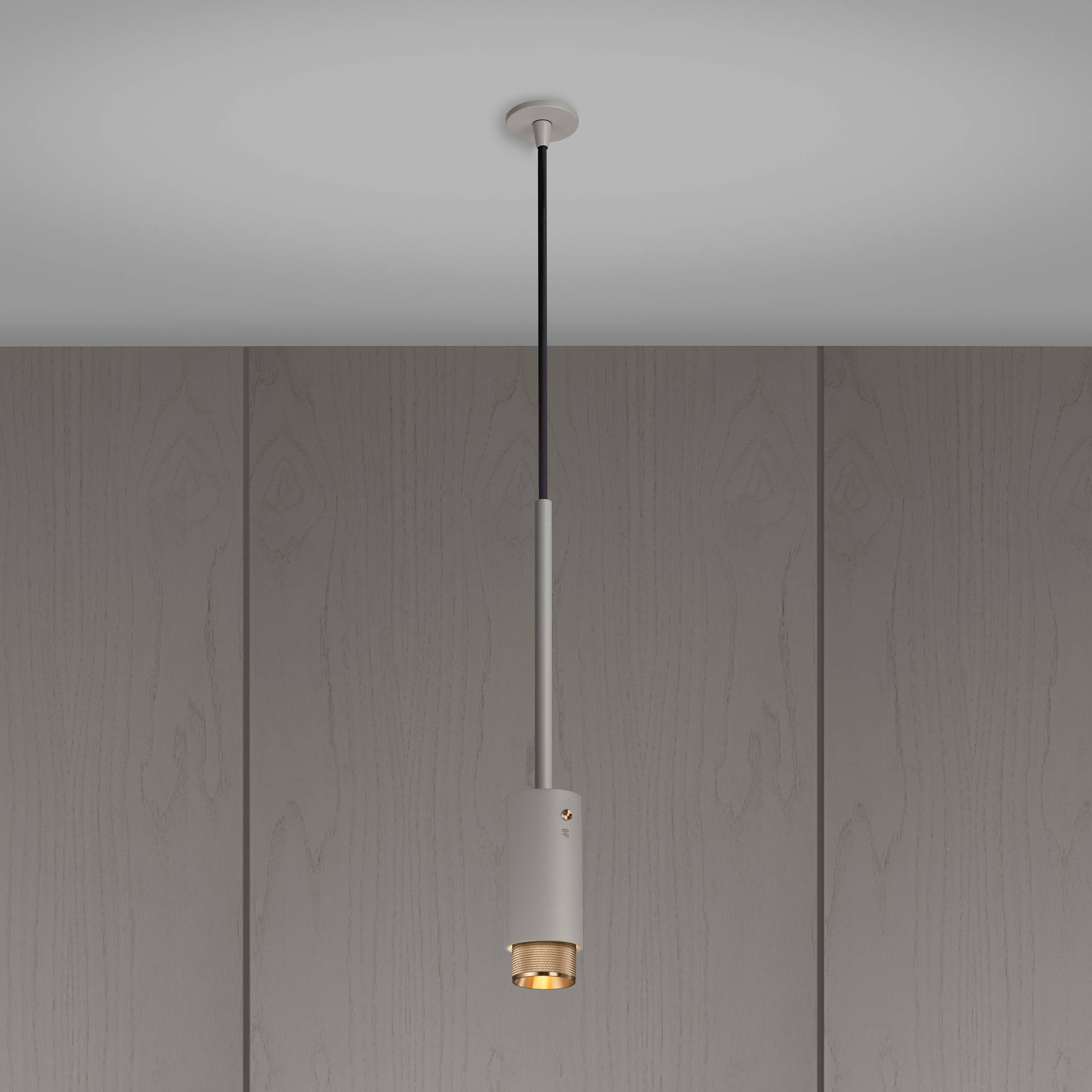 EXHAUST PENDANT / CROSS / STONE